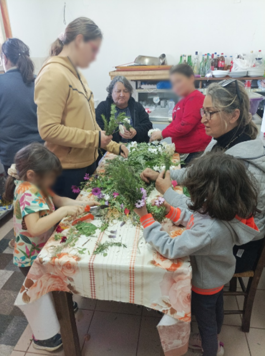 Έφτιαξαν και φέτος τις αροδαρές της Σταυροπροσκύνησης στο Σκινιά