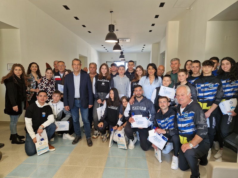 Βραβεύσεις αθλητών taekwondo και kickboxing από τον Δήμο Χερσονήσου