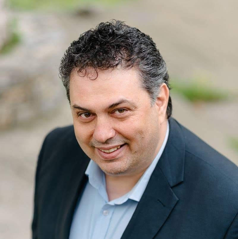 Ο Γιώργος Πιτσούλης