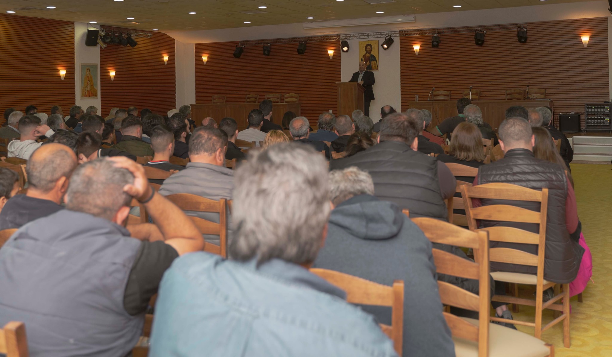 Γιάννης Μανουράς