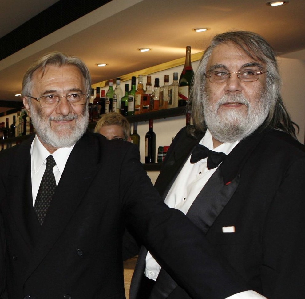 Ο Γιάννης Σμαραγδής με τον Βαγγέλη Παπαθανασίου στην πρεμιέρα του EL Greco