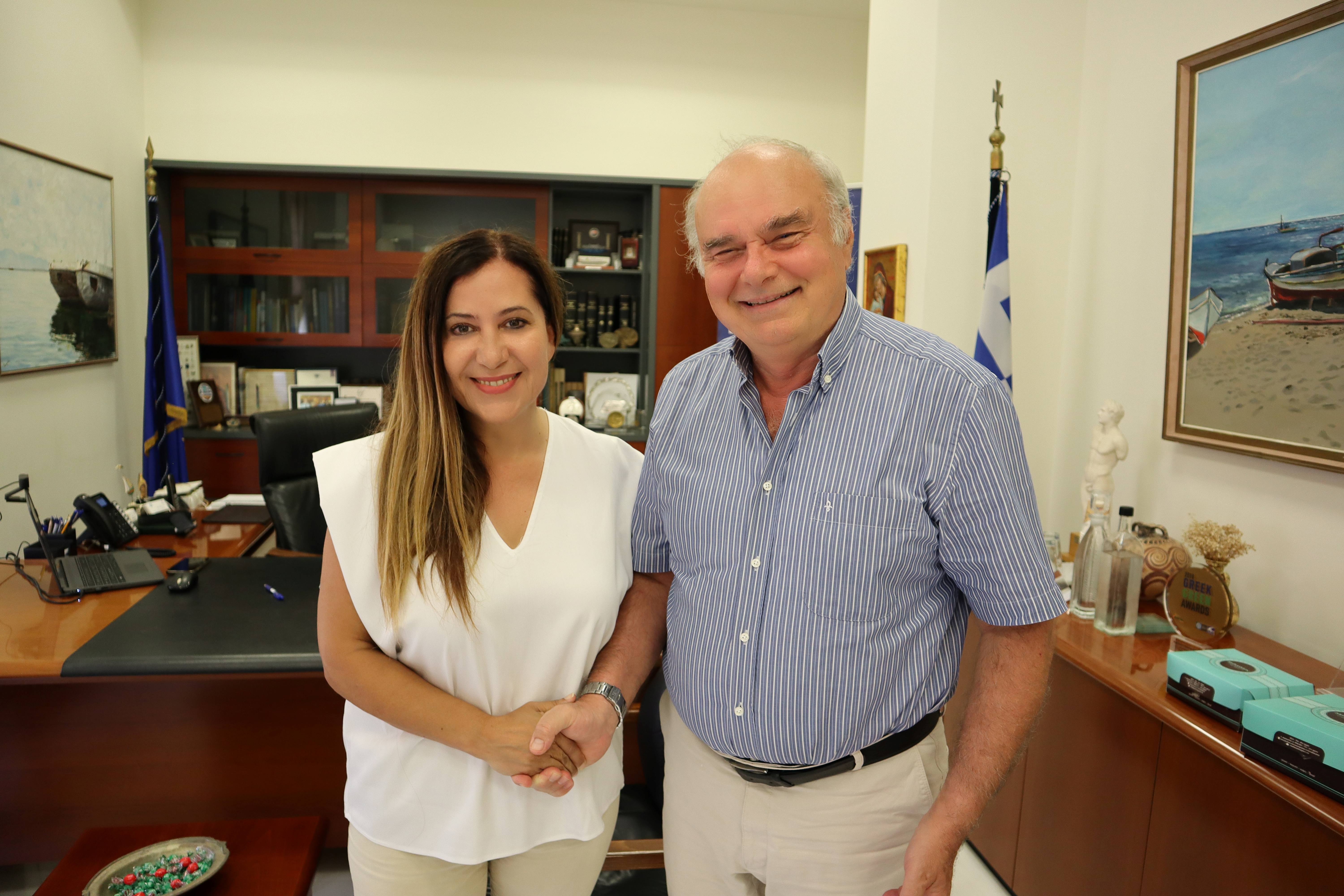 Η Αμαλία Νινιράκη στο Επιμελητήριο Ηρακλείου