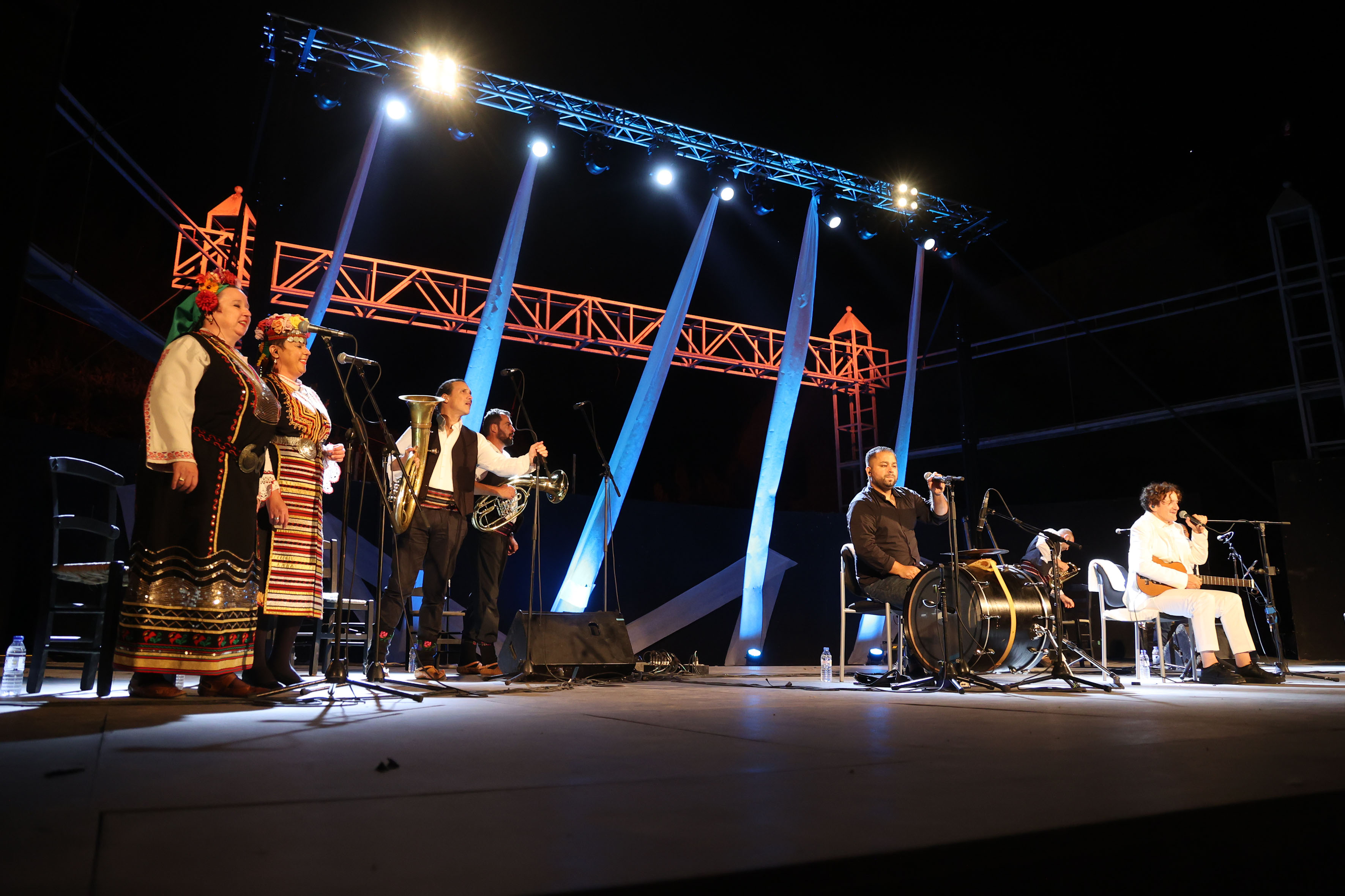 Με την εξαιρετική συναυλία του Goran Bregovic ολοκληρώθηκε το φετινό Φεστιβάλ «Κρήτη μια Ιστορία, 5+1 Πολιτισμοί»