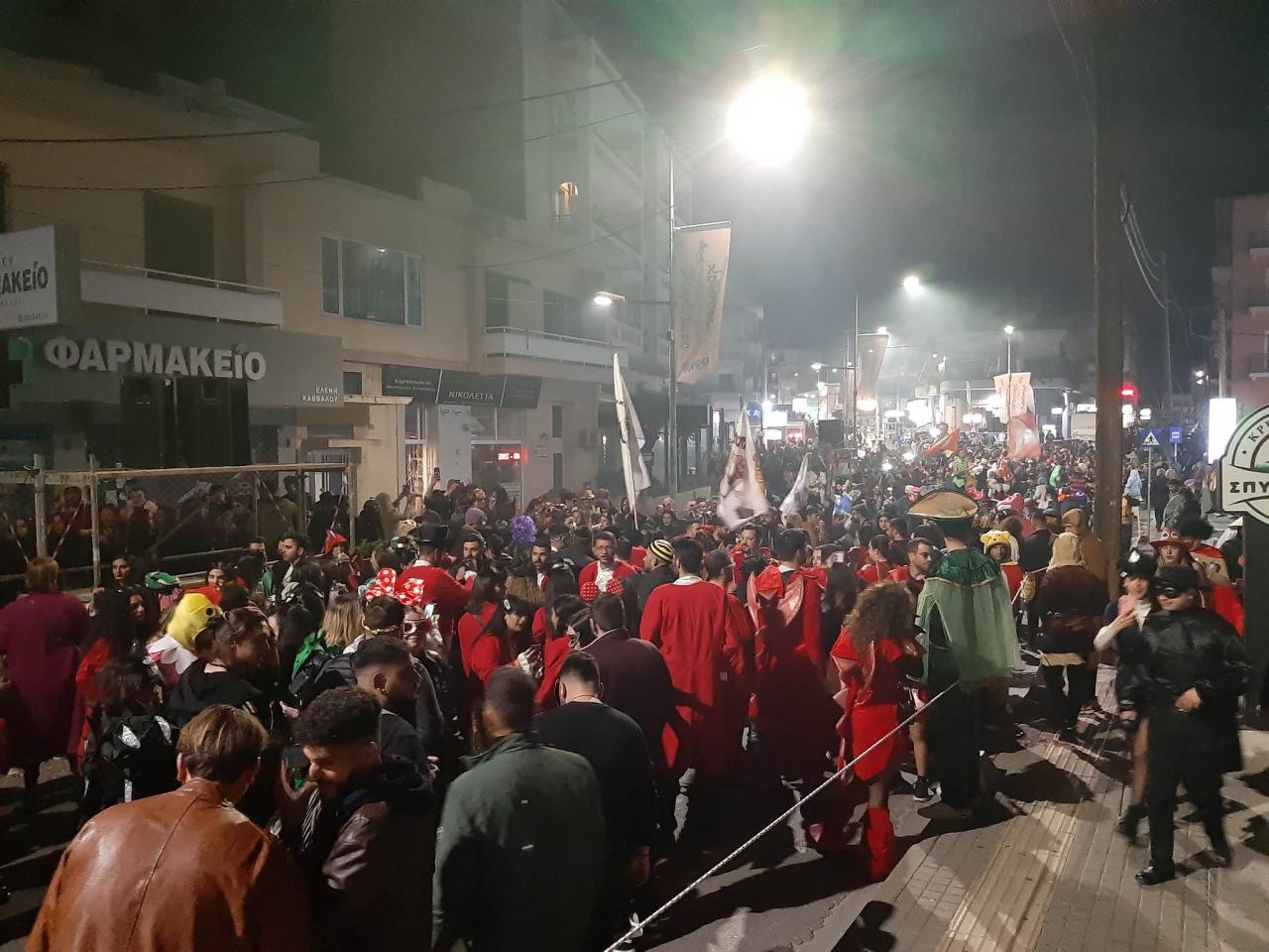 ΝΥΧΤΕΡΙΝΗ ΠΑΡΈΛΑΣΗ - φωτογραφία goodnet.gr