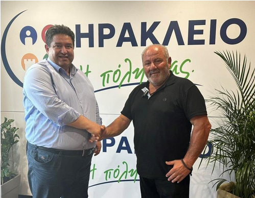 Νικόλαος Παπαγγελής – Δημόσιος Υπάλληλος