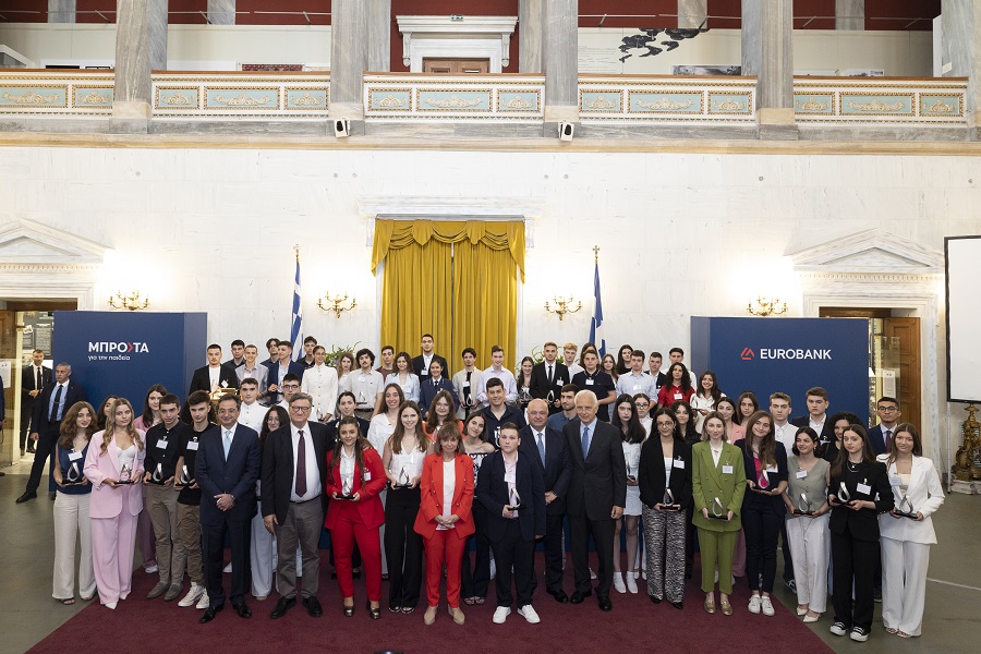 eurobank πρώτοι βραβεύσεις