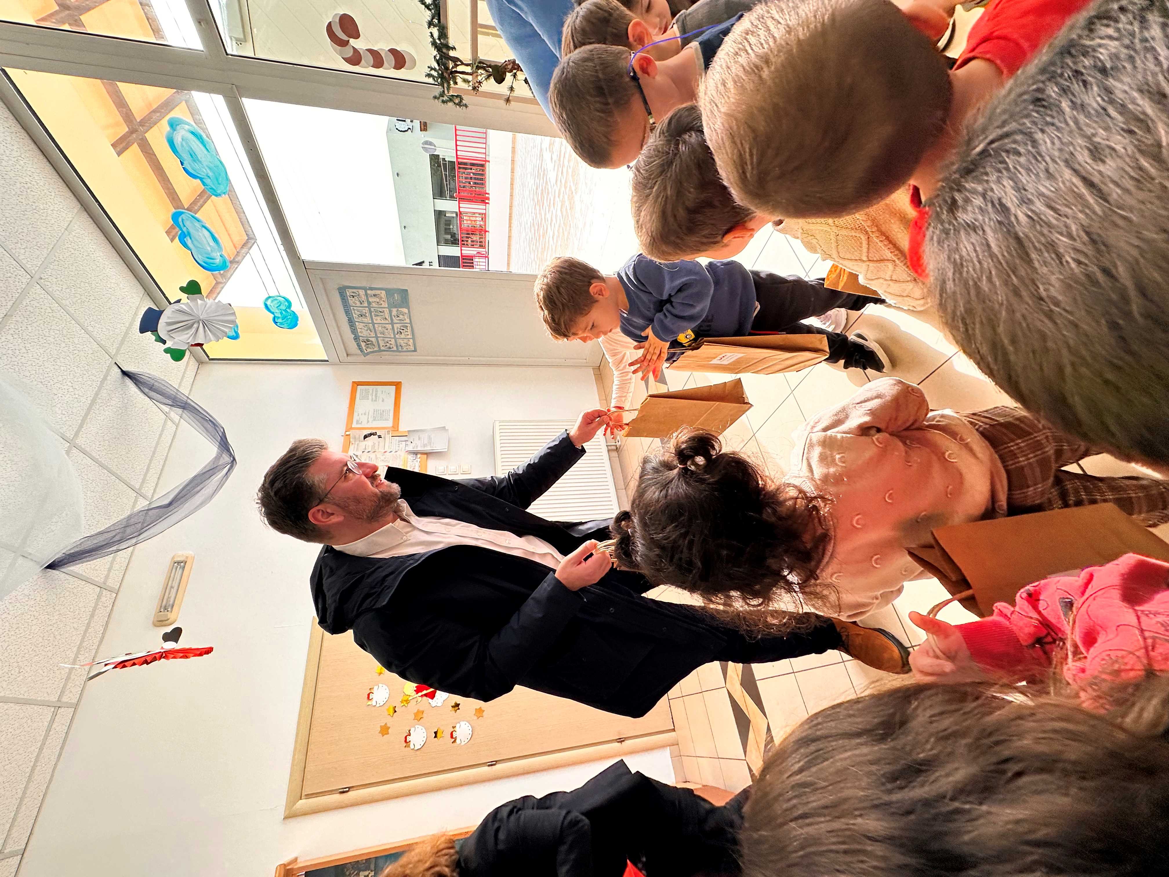 Τους Παιδικούς Σταθμούς σε Πολύδροσο και Γάζι επισκέφτηκε ο Δήμαρχος Μαλεβιζίου