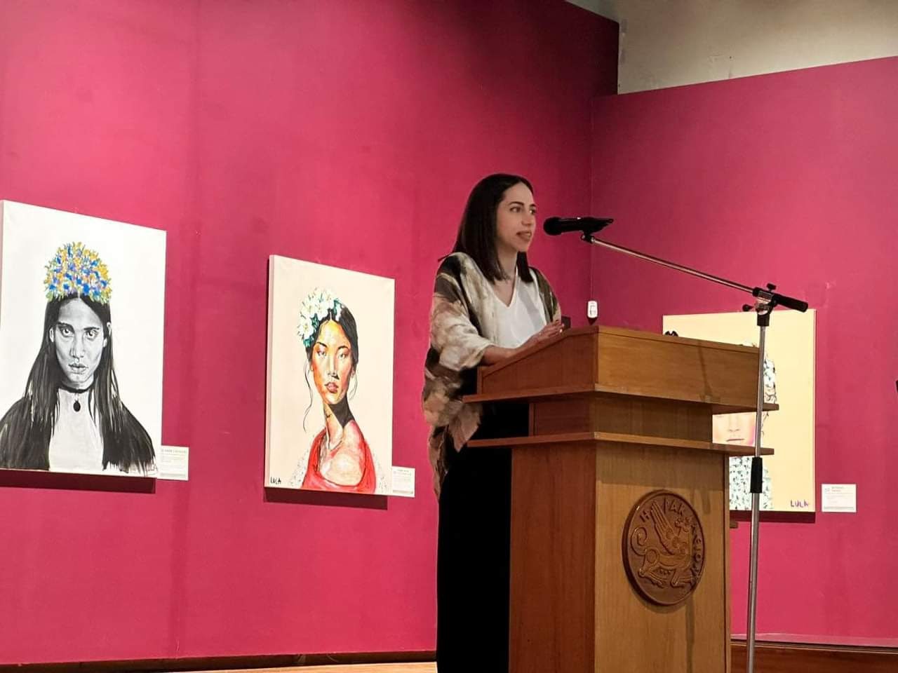 Πόλος έλξης η έκθεση Ζωγραφικής της Λούλας Μεταξά «Θριαμβευτές» στη Βασιλική Αγίου Μάρκου 