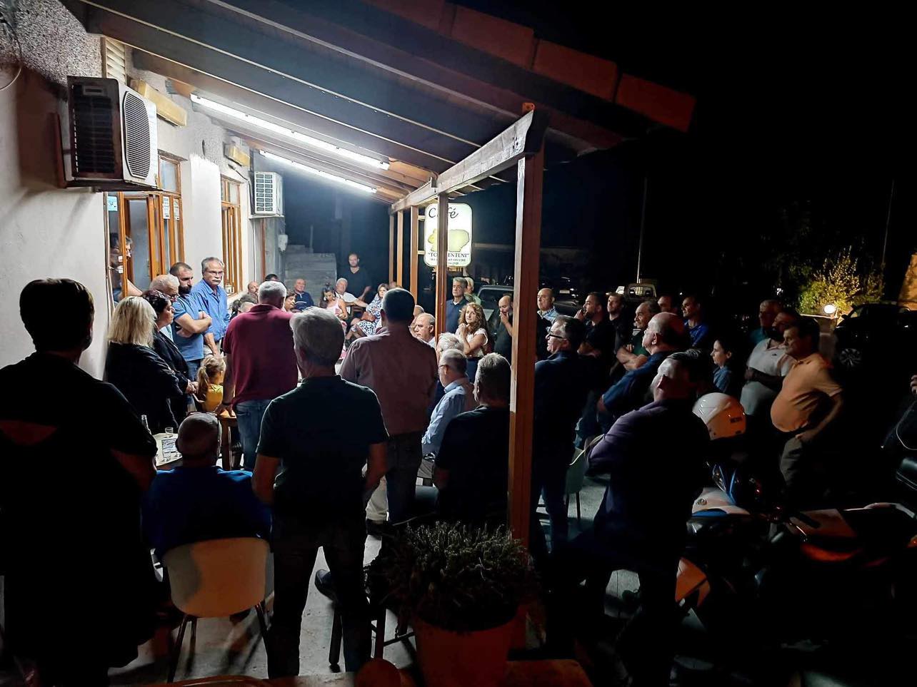 Σε χωριά της ΔΕ Κολυμβαρίου ο Γιάννης Μαλανδράκης