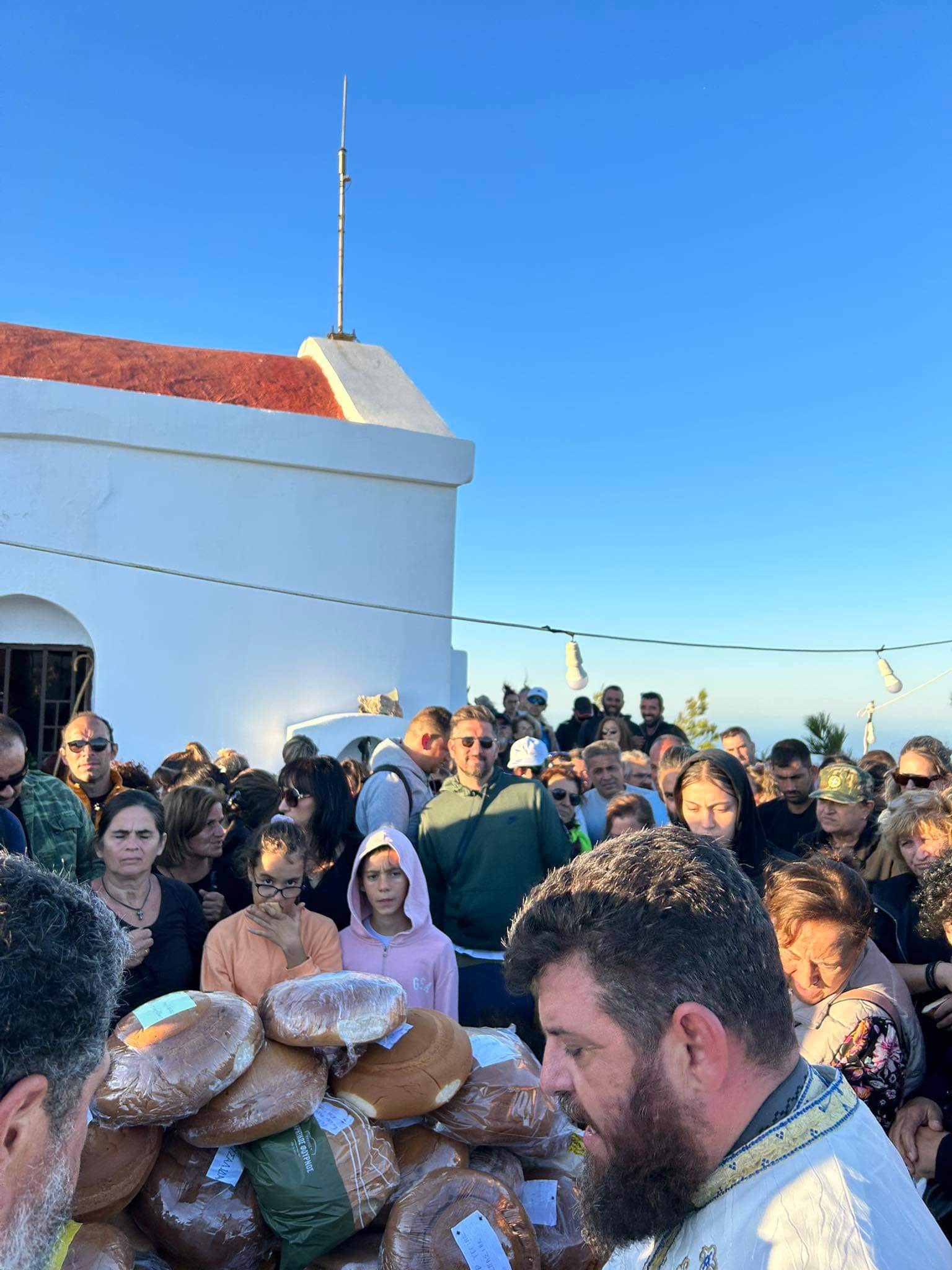 Στον εσπερινό του Τιμίου Σταυρού στο Στρούμπουλα ο Μενέλαος Μποκέας