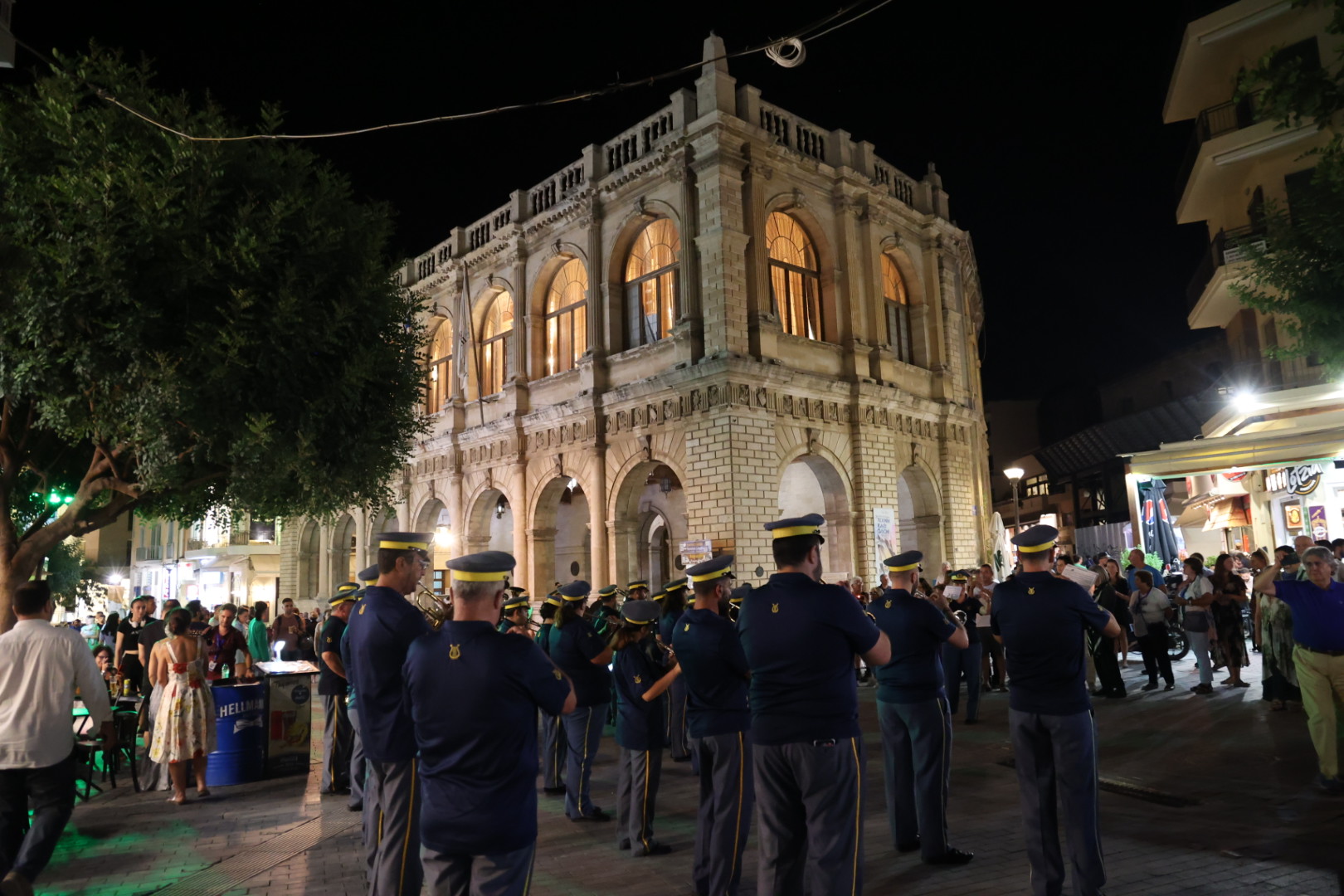 τέχνη καθ'οδόν