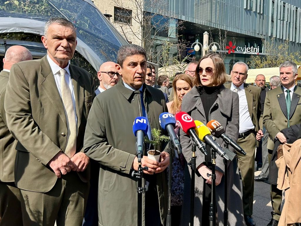 Αυγενάκης Κροατία