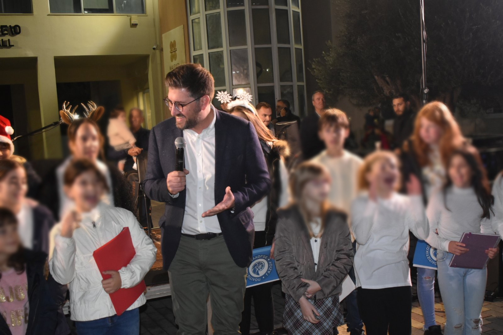 Αφιερωμένη στα παιδιά η εκδήλωση φωταγώγησης του Χριστουγεννιάτικου δέντρου στο Γάζι