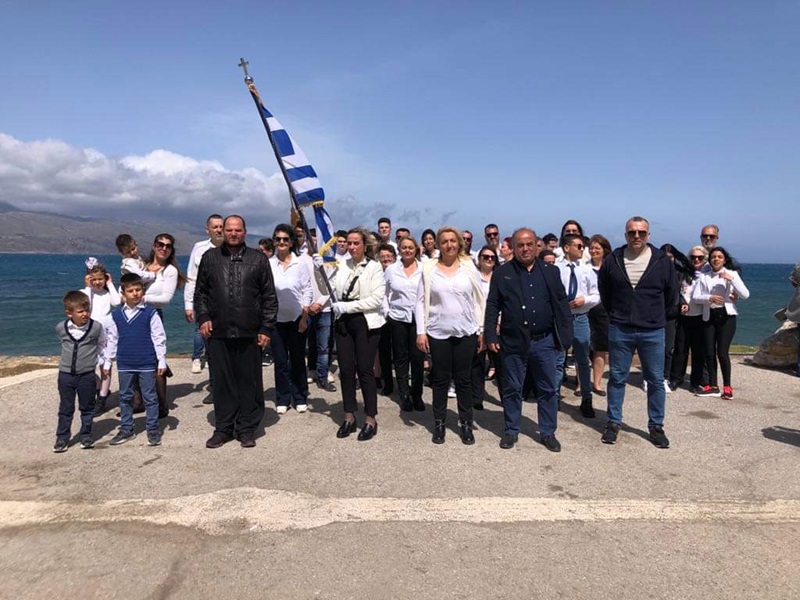 Με λαμπρότητα οι εορταστικές εκδηλώσεις για την 25η Μαρτίου και στον Δήμο Πλατανιά