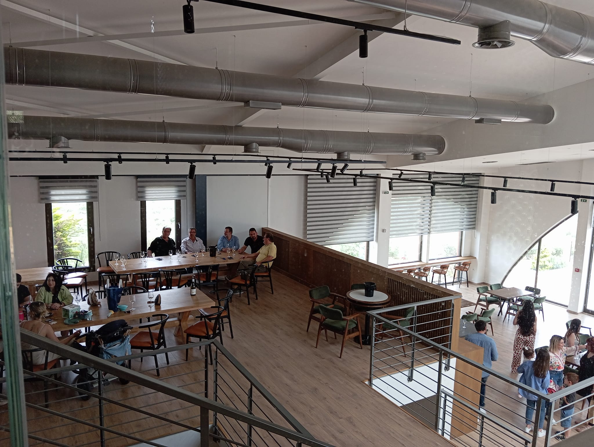 «Ανοιχτές Πόρτες 2024»: Επισκέψεις στα οινοποιεία του Δήμου Μινώα Πεδιάδας