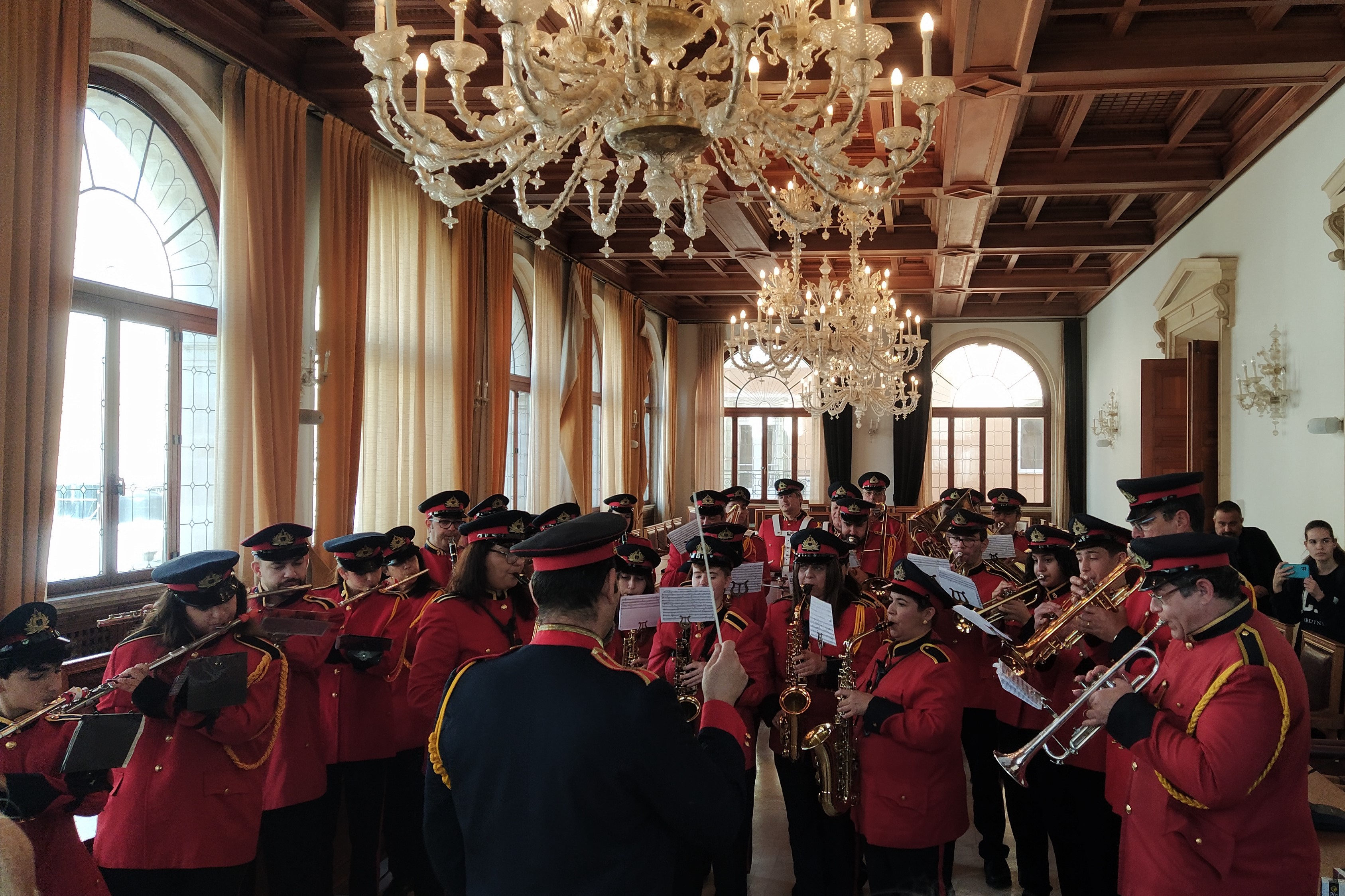 Κάλαντα Μελωδίες Χριστούγεννα Λαμπρινός Λότζια Ηράκλειο