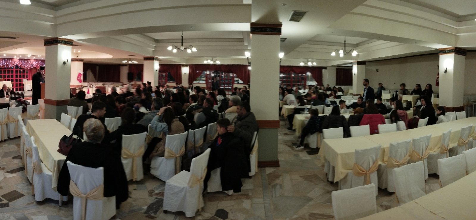 Με επιτυχία η Χριστουγεννιάτικη εκδήλωση της Ενορίας Καστελλίου Πεδιάδος