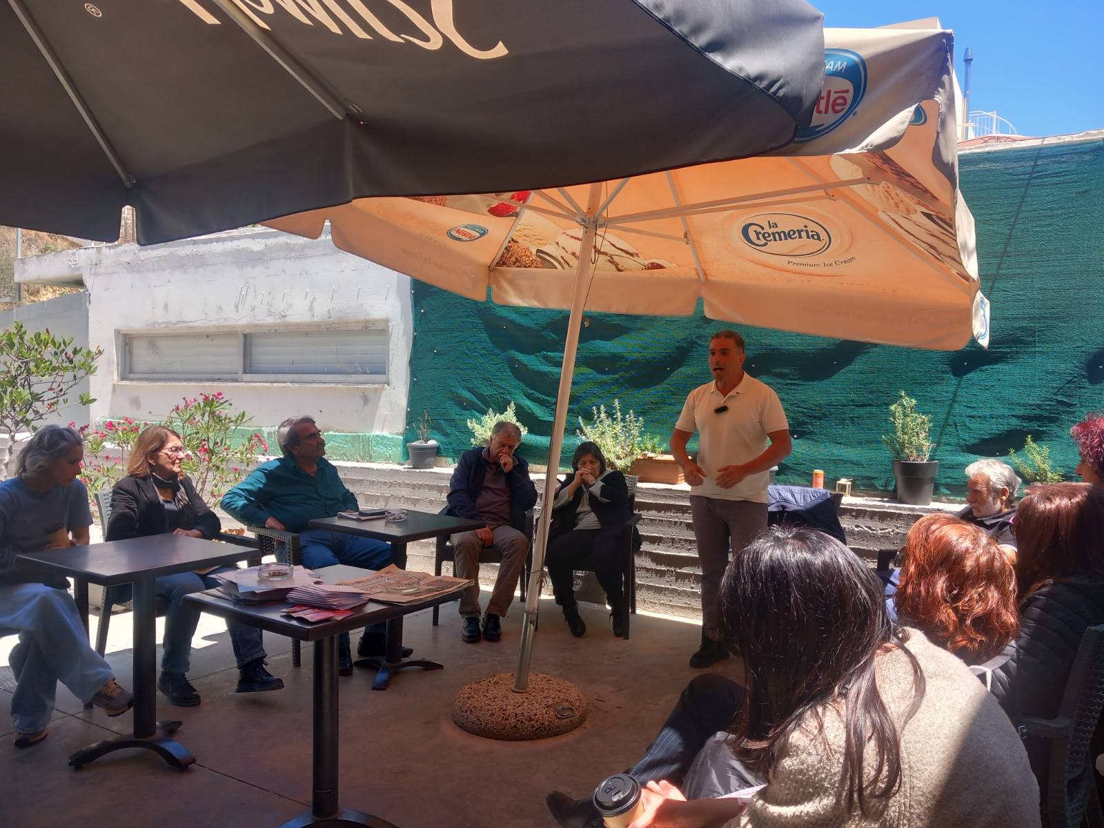 Περιοδεία κλιμακίου του ΚΚΕ και σύσκεψη σε Καλέσα και Τσαλικάκι