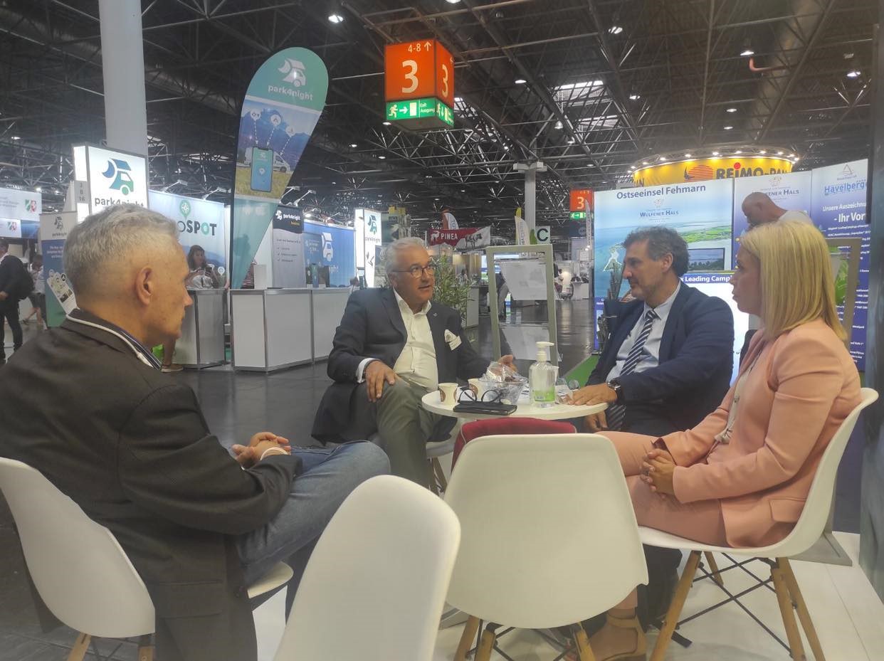  έκθεση «Caravan Salon, Tour Natur 2022»