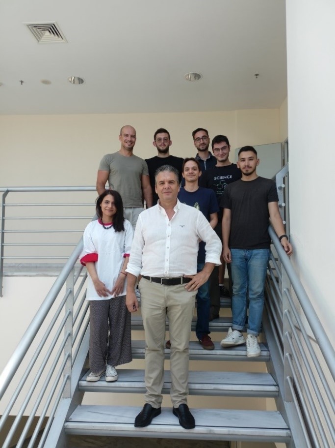 Η ερευνητική ομάδα του Π. Τρικαλίτη