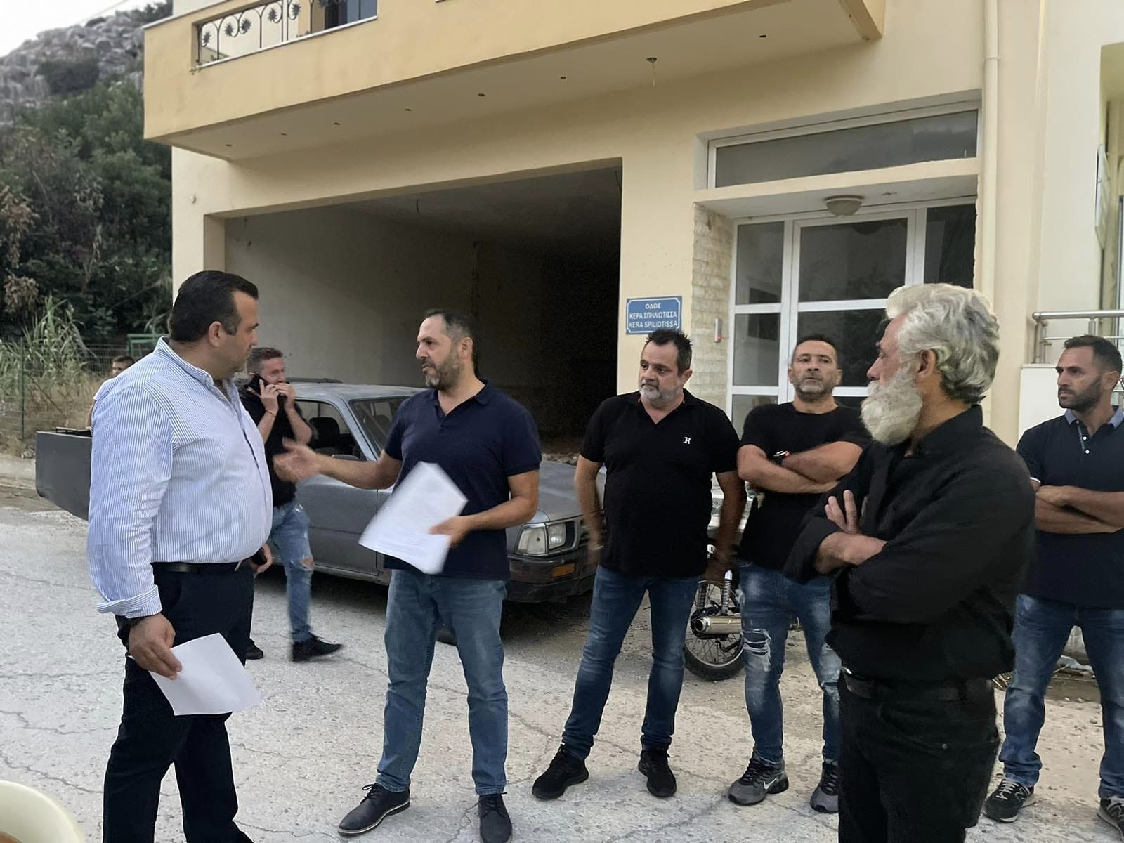 Συνεργασία Ευθύνης: Πόρτα- πόρτα ενημέρωση και καταγραφή πολλών προβλημάτων