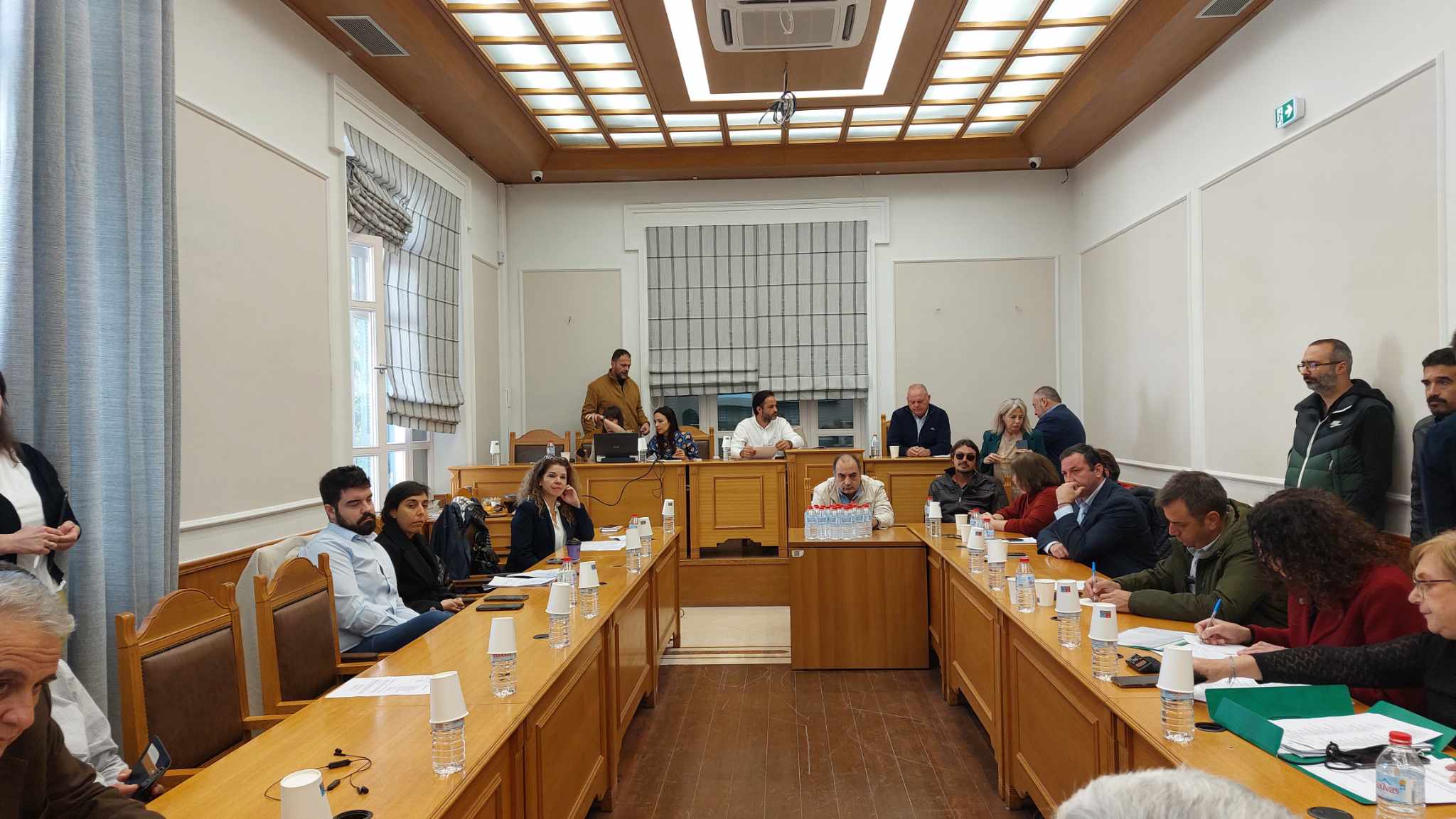 συνεδρίαση-περιφερεια-2