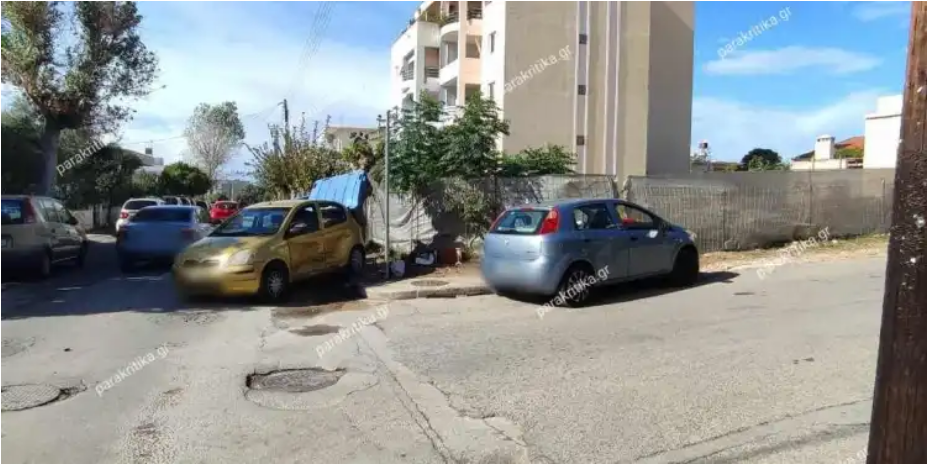 Μετά τη σύγκρουση κατάληξε πάνω σε κάδο και δέντρο