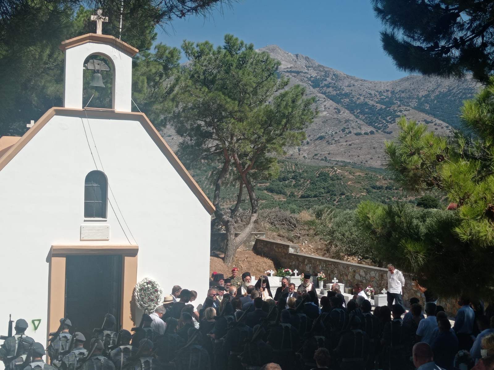 ΄κηδεία -αποστολάκη