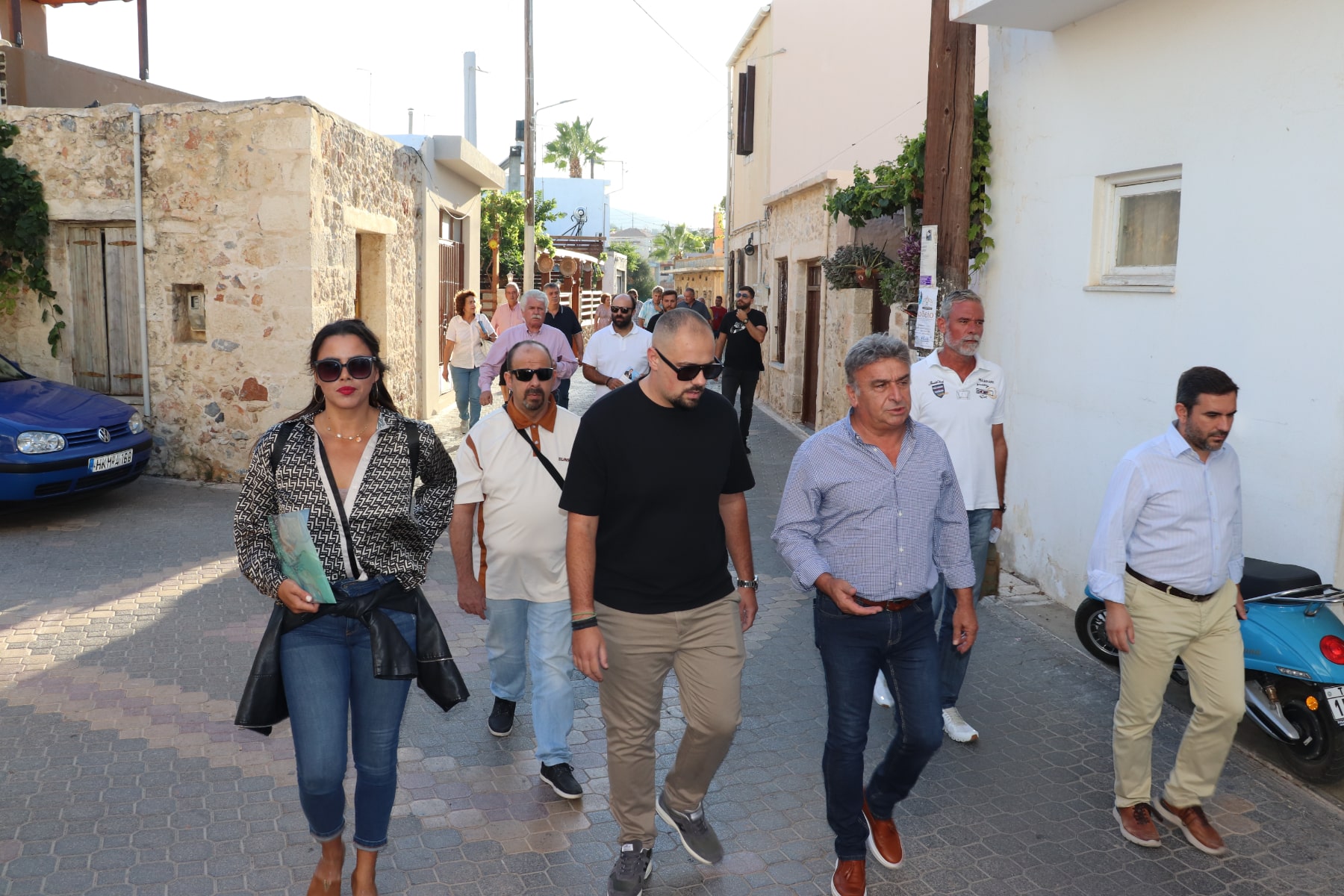 Μεραμβελιωτάκης περιοδείες 