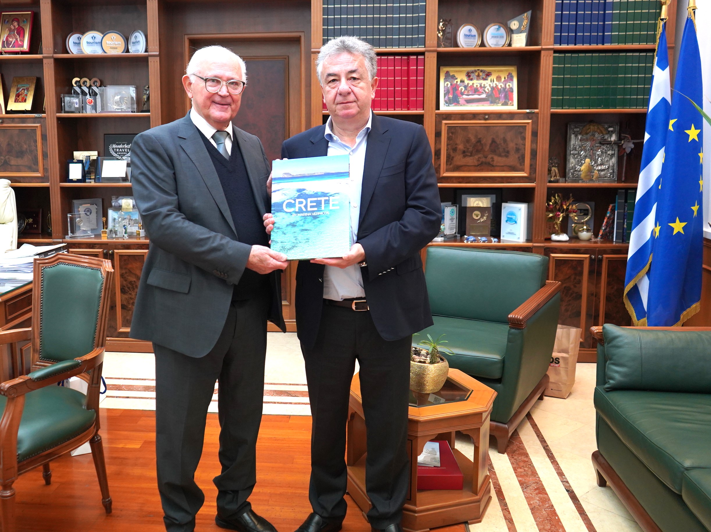 πρέσβης Κούβα Αρναουτάκης Ηράκλειο Περιφέρεια Κρήτη