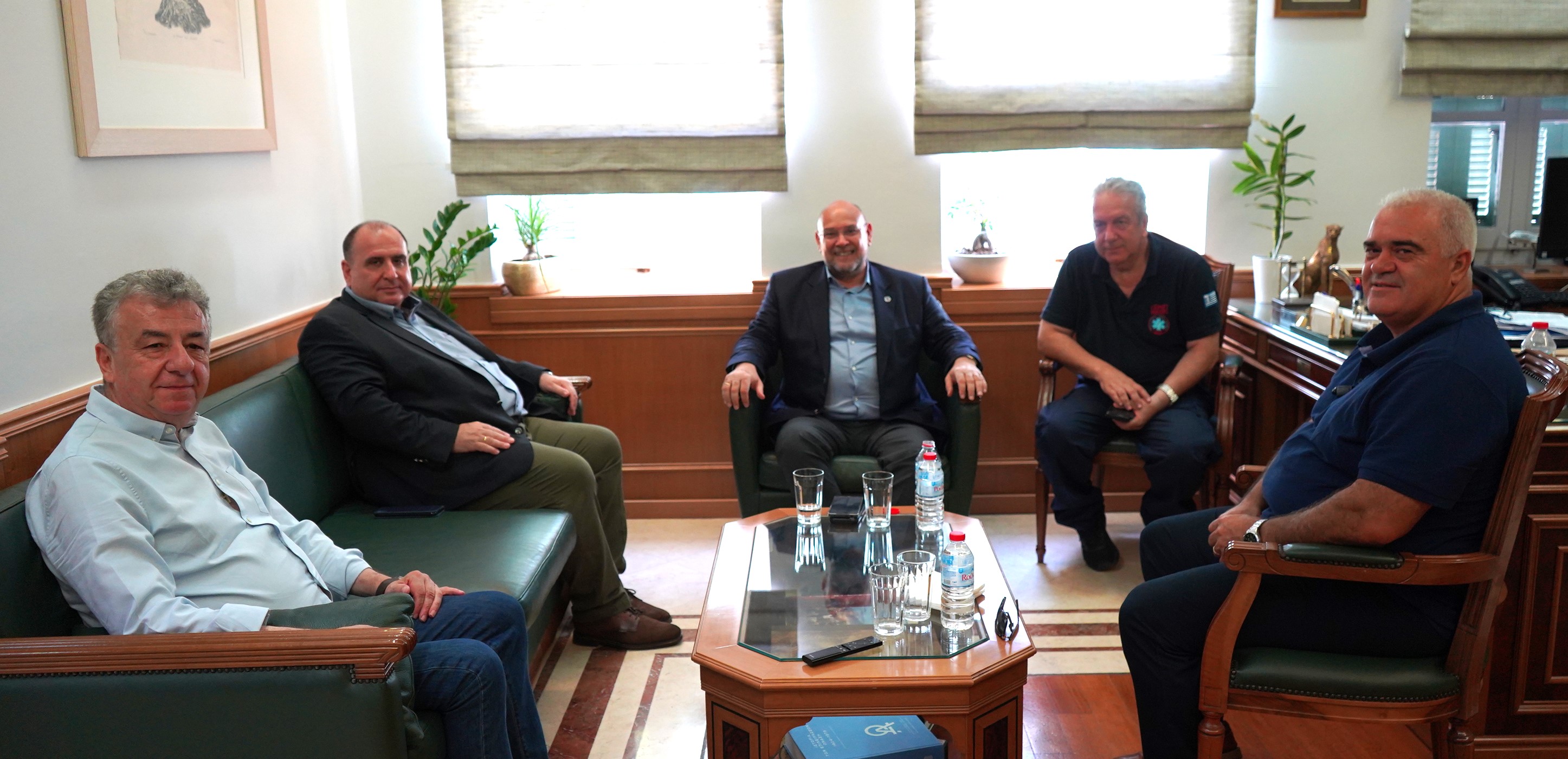 περιφερειάρχης-εκαβ