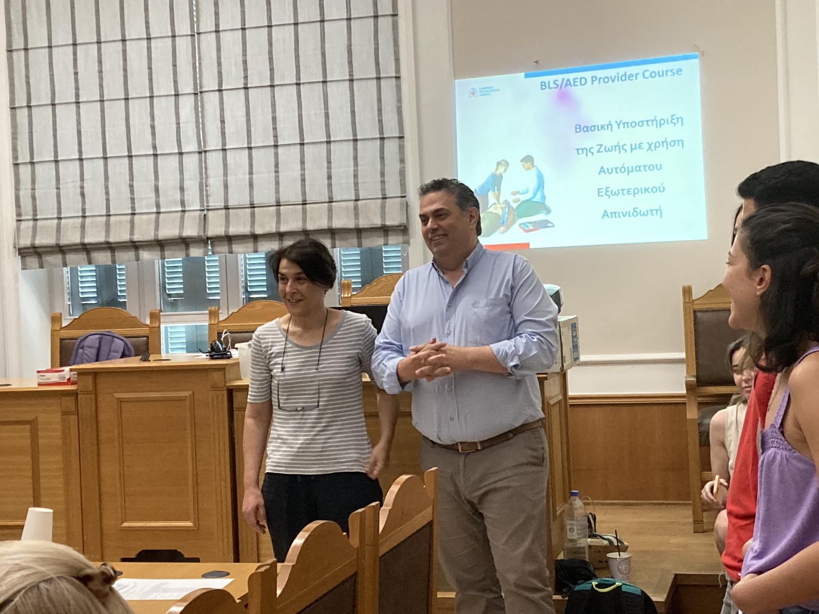 Εκμάθηση καρδιοπνευμονικής αναζωογόνησης σε πολίτες