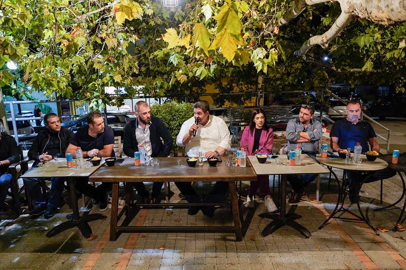 Κοσμοπλημμύρα για τον Μιχάλη Καραμαλάκη σε Πυργού, Άνω και Κάτω Ασίτες