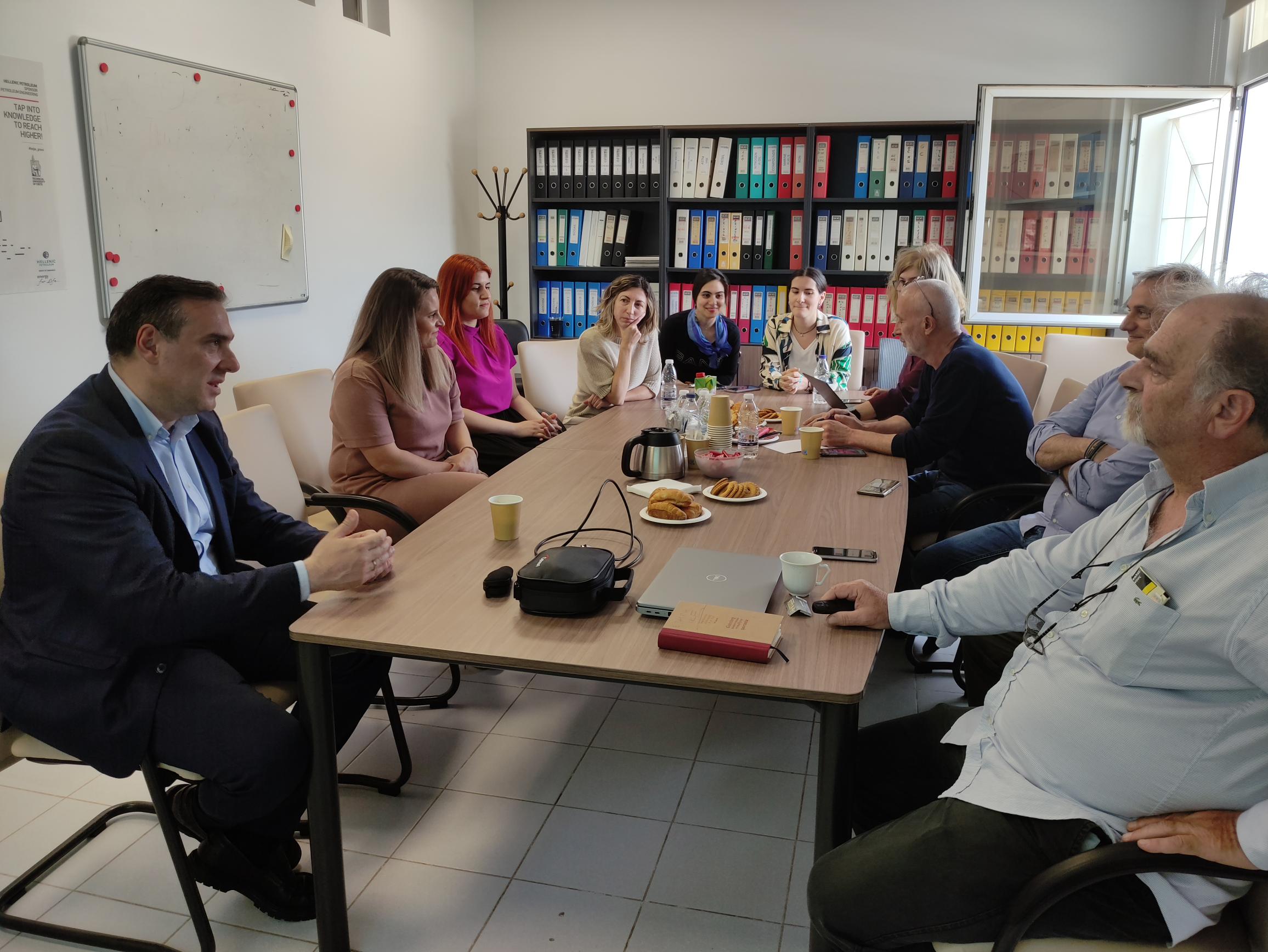 Ματαλλιωτάκης Χανιά Ακαδημαϊκά Ιδρύματα Περιφέρεια