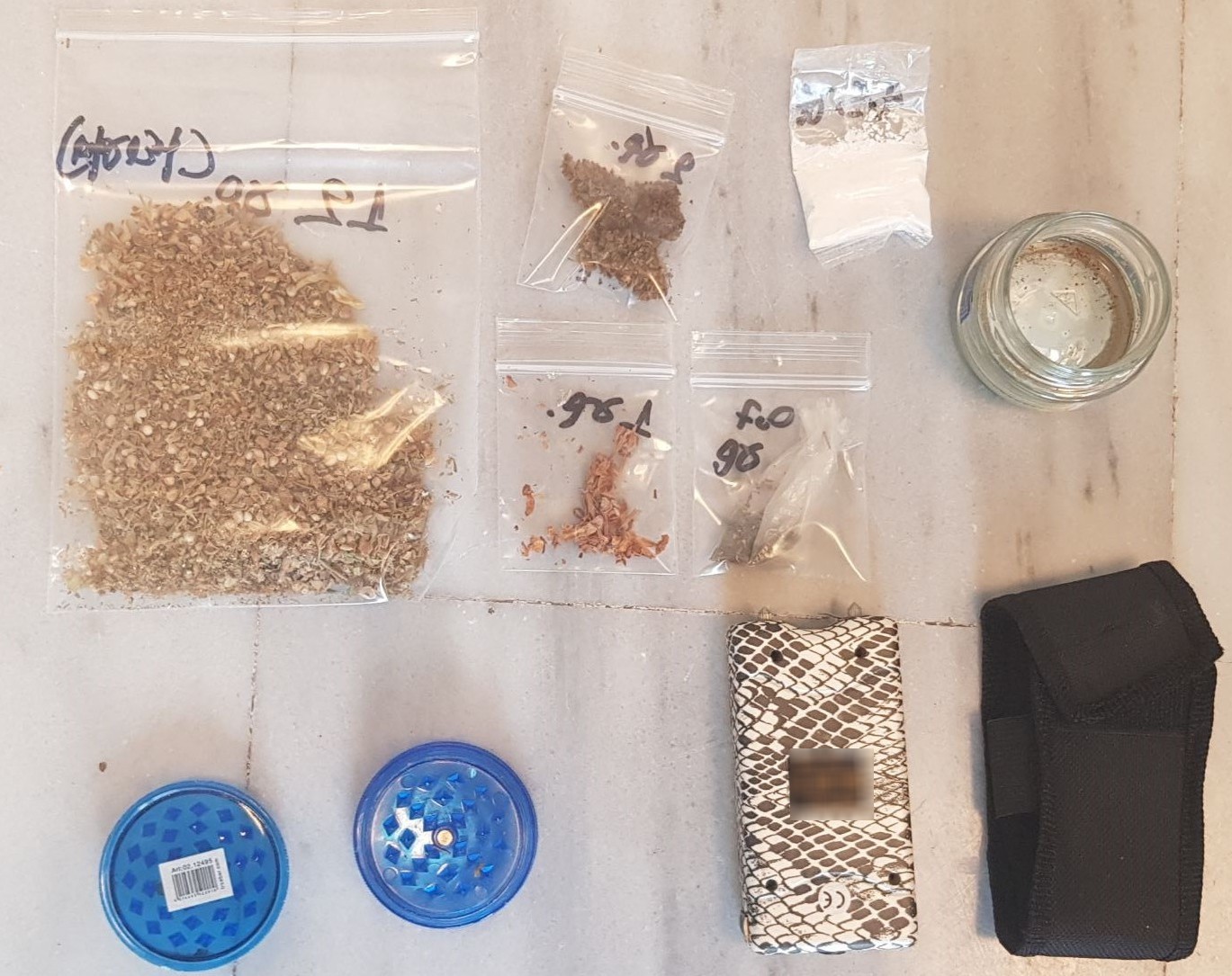 σύλληψη, ναρκωτικά, όπλα