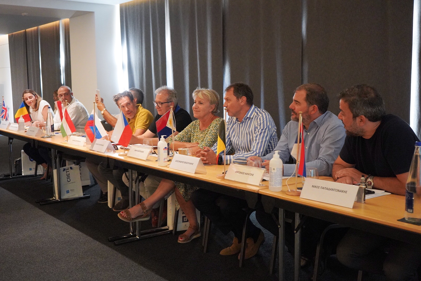 πρόξενοι -Περιφέρεια Κρήτης