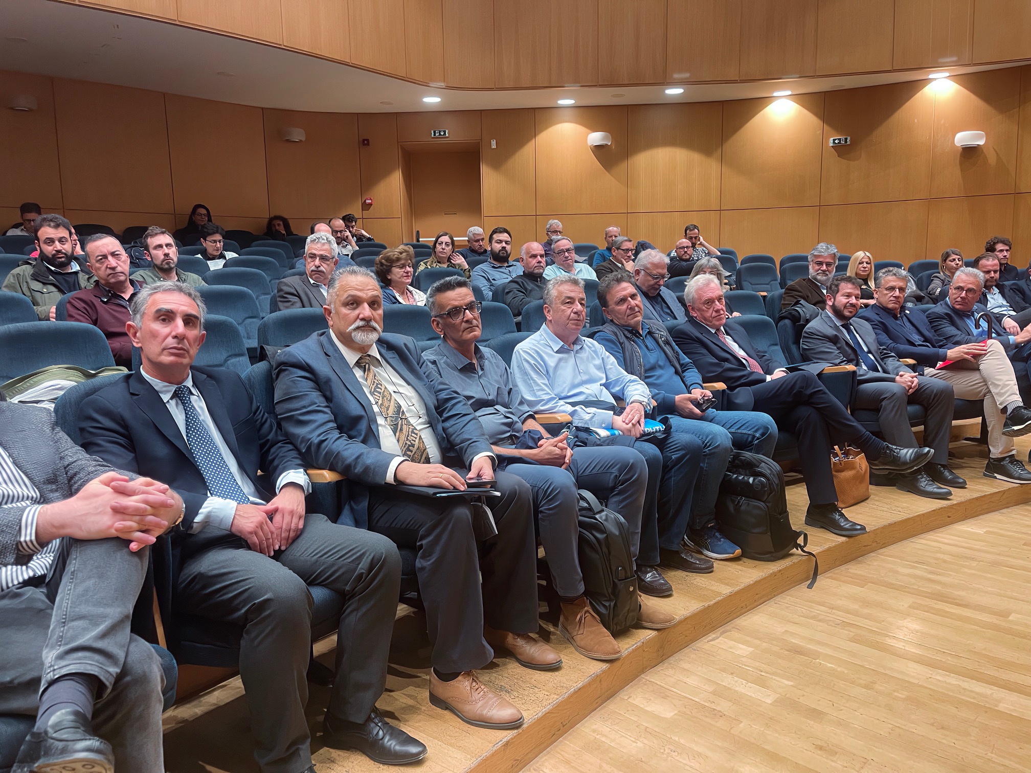 ερευνώ καινοτομώ πλατφόρμα Αθανάσιος Κυριαζής επιστήμονες περιφέρεια κρήτη