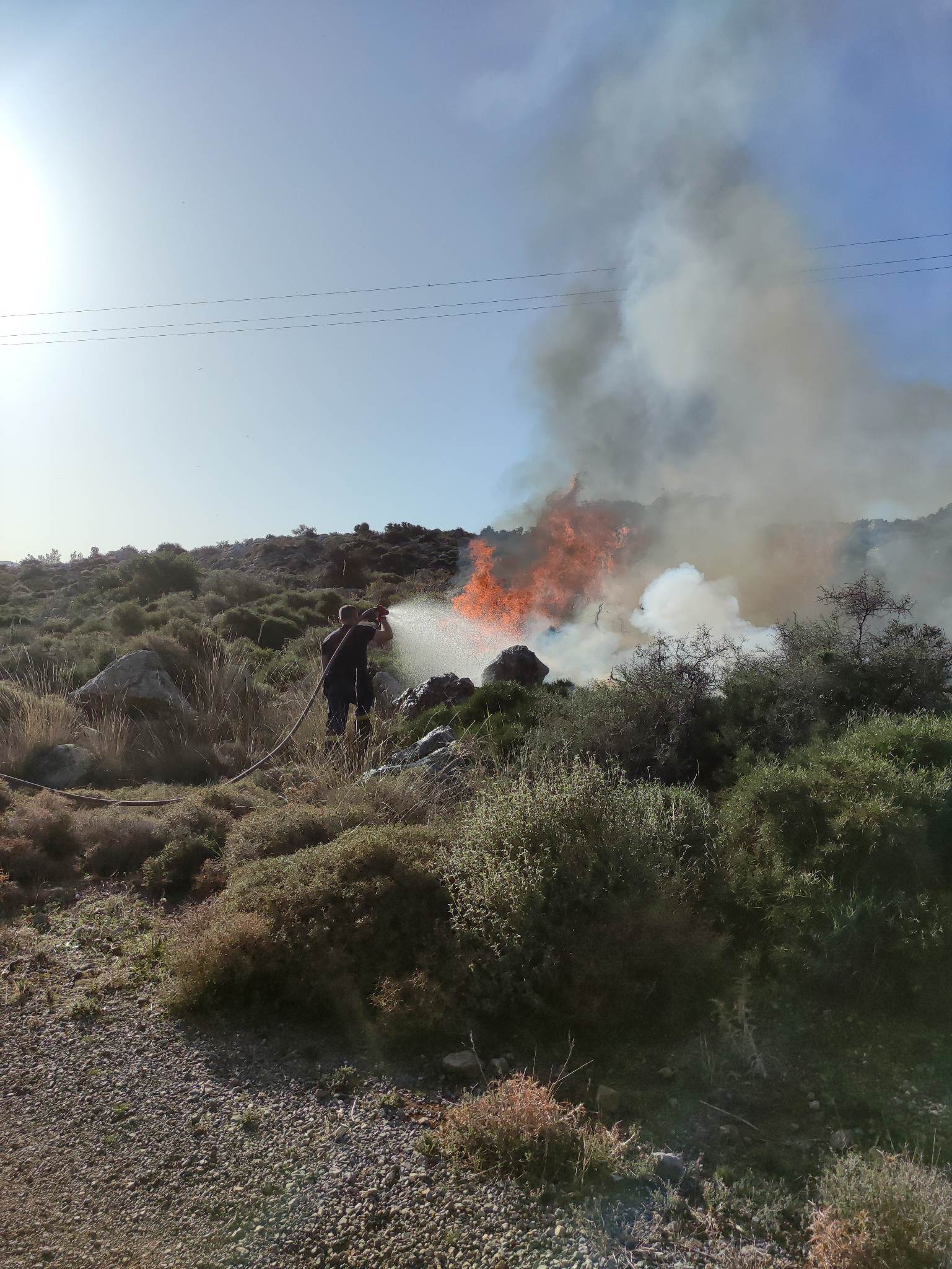 Κέρη καίγεται