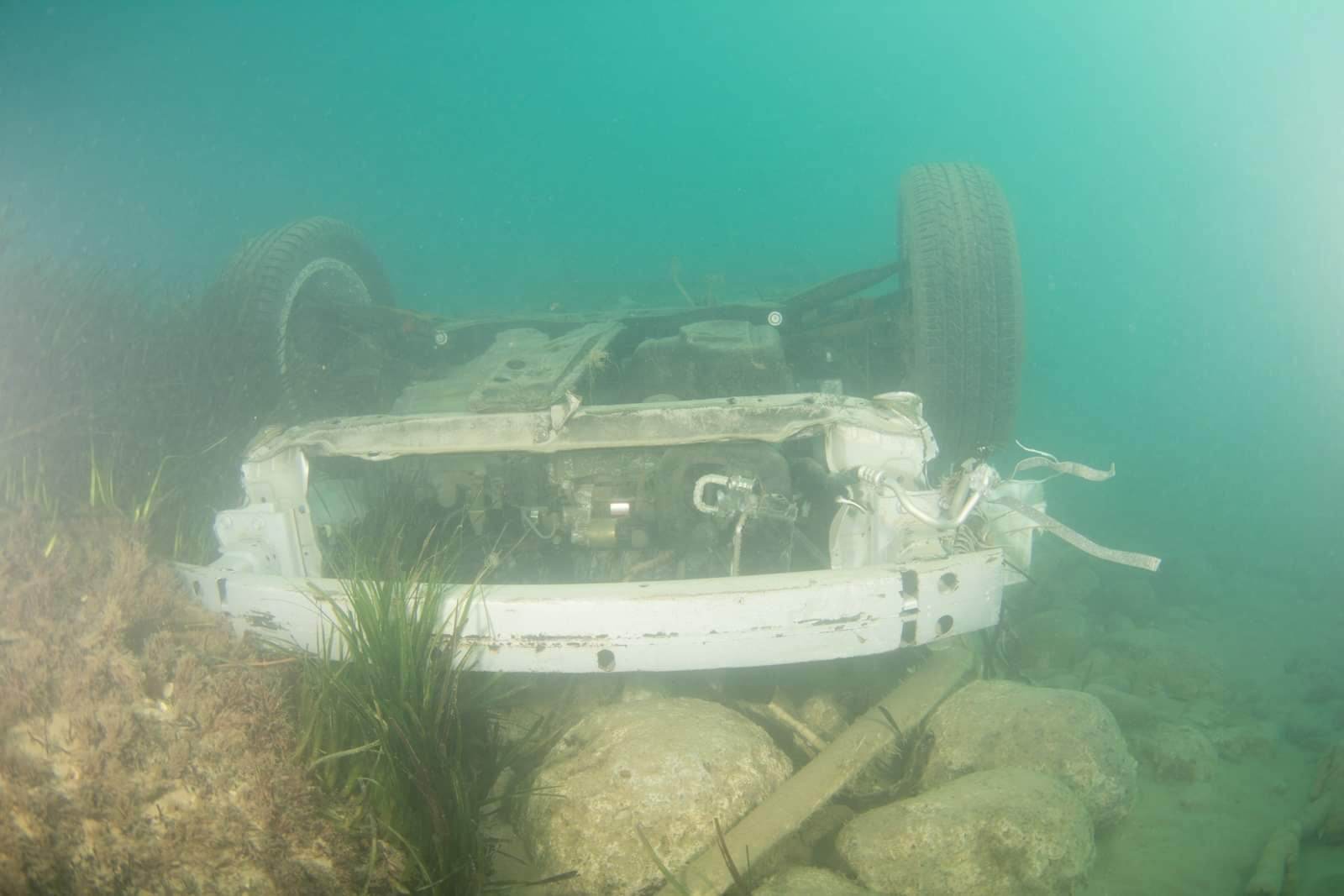 αυτοκίνητο Γούρνες