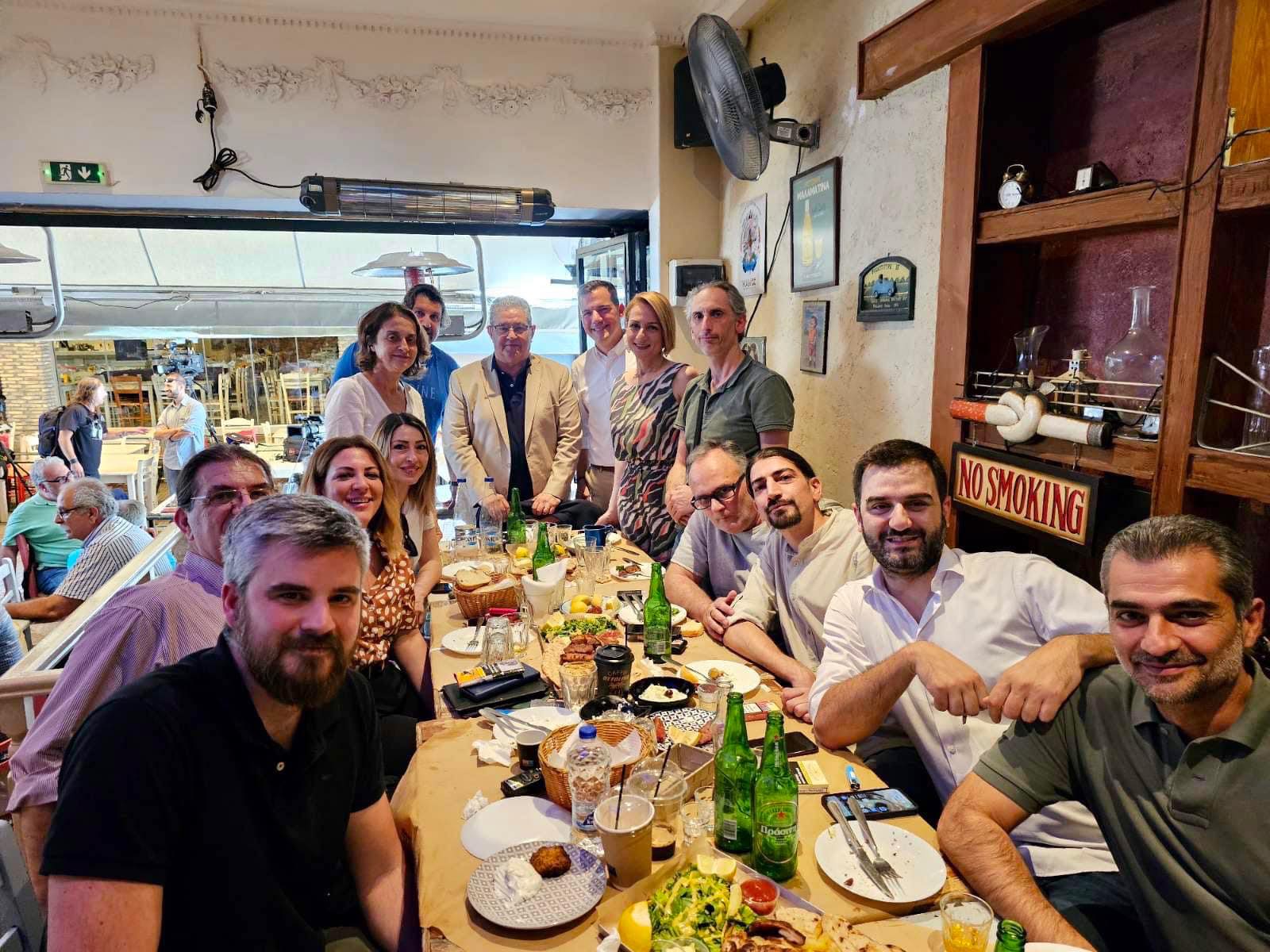 Κουτσούμπας δημοσιογραφοι