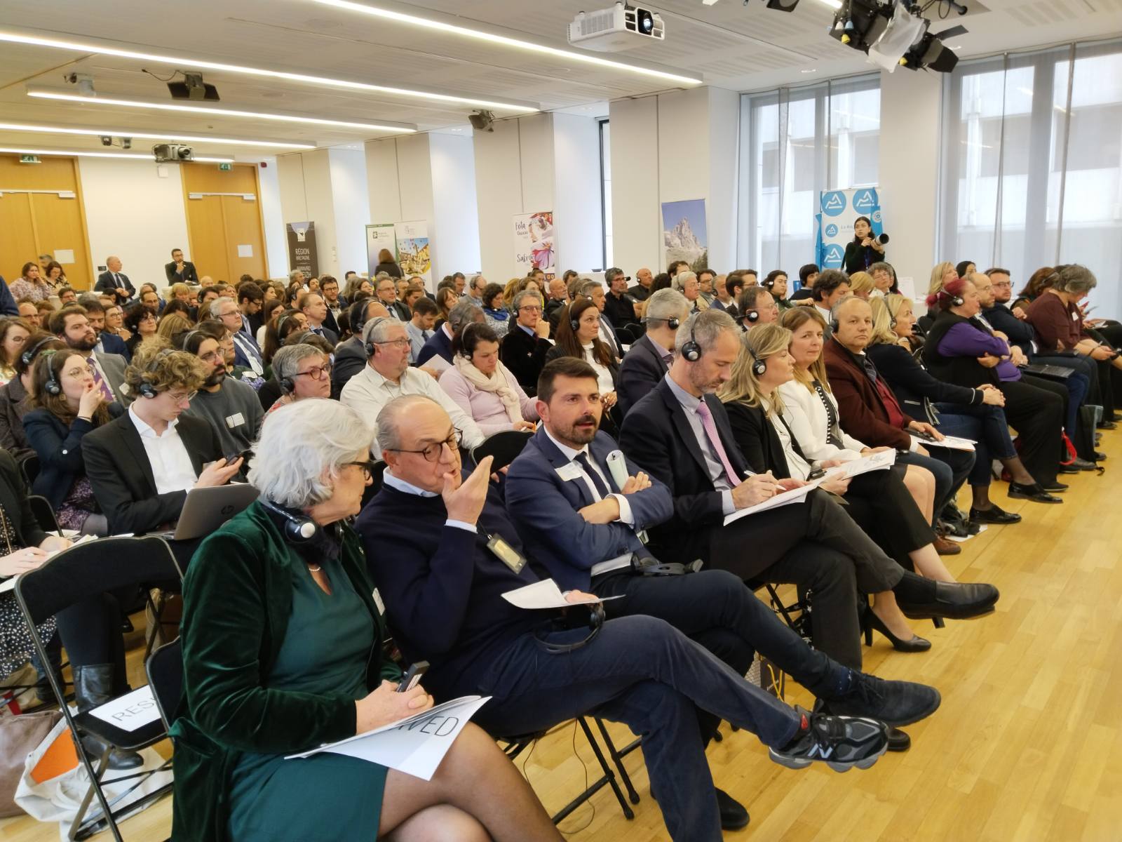 ποπ περιφέρεια Κρήτης Βρυξέλες Χουδετσανάκη