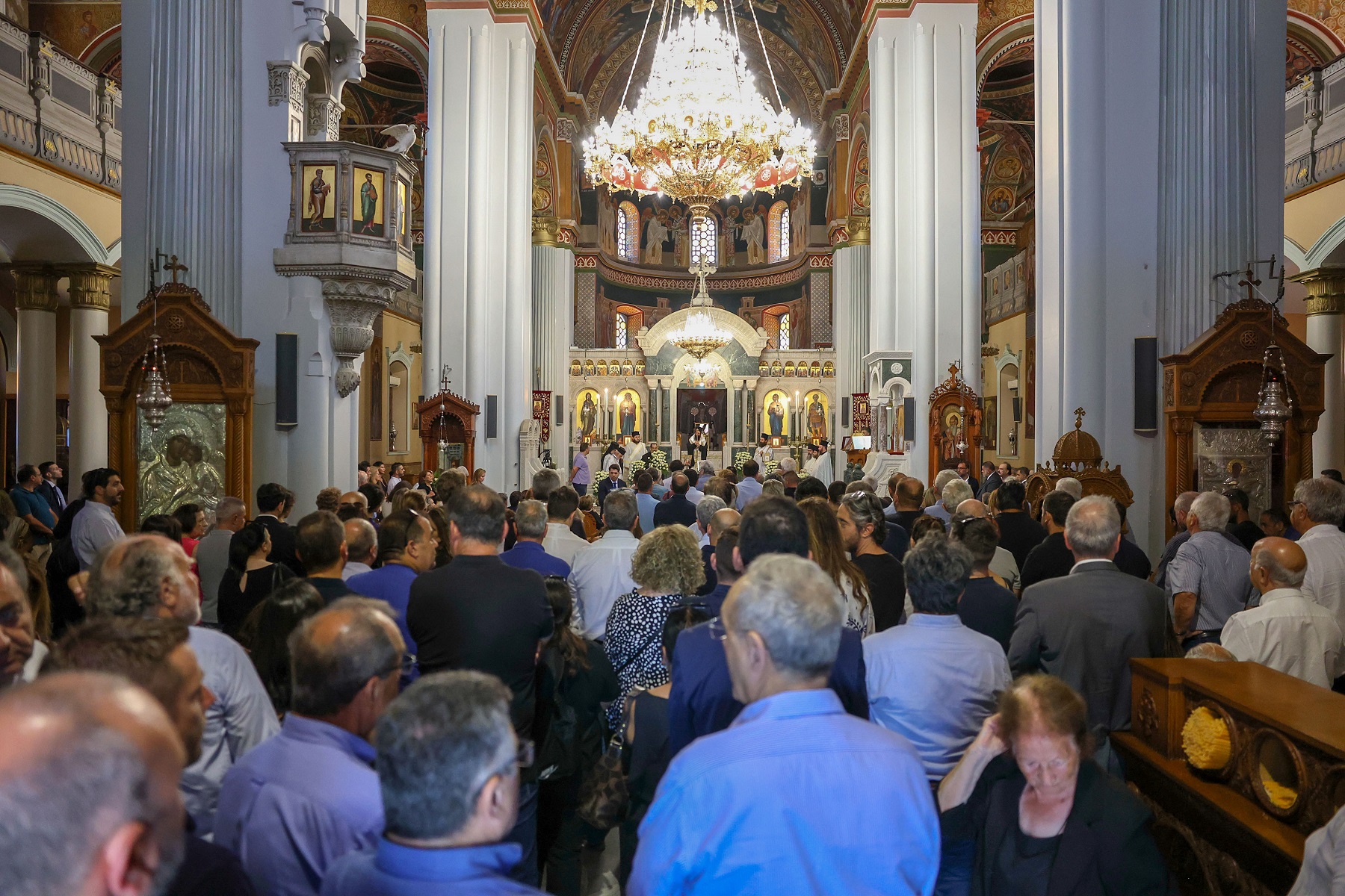 Κηδεία Σμπώκου