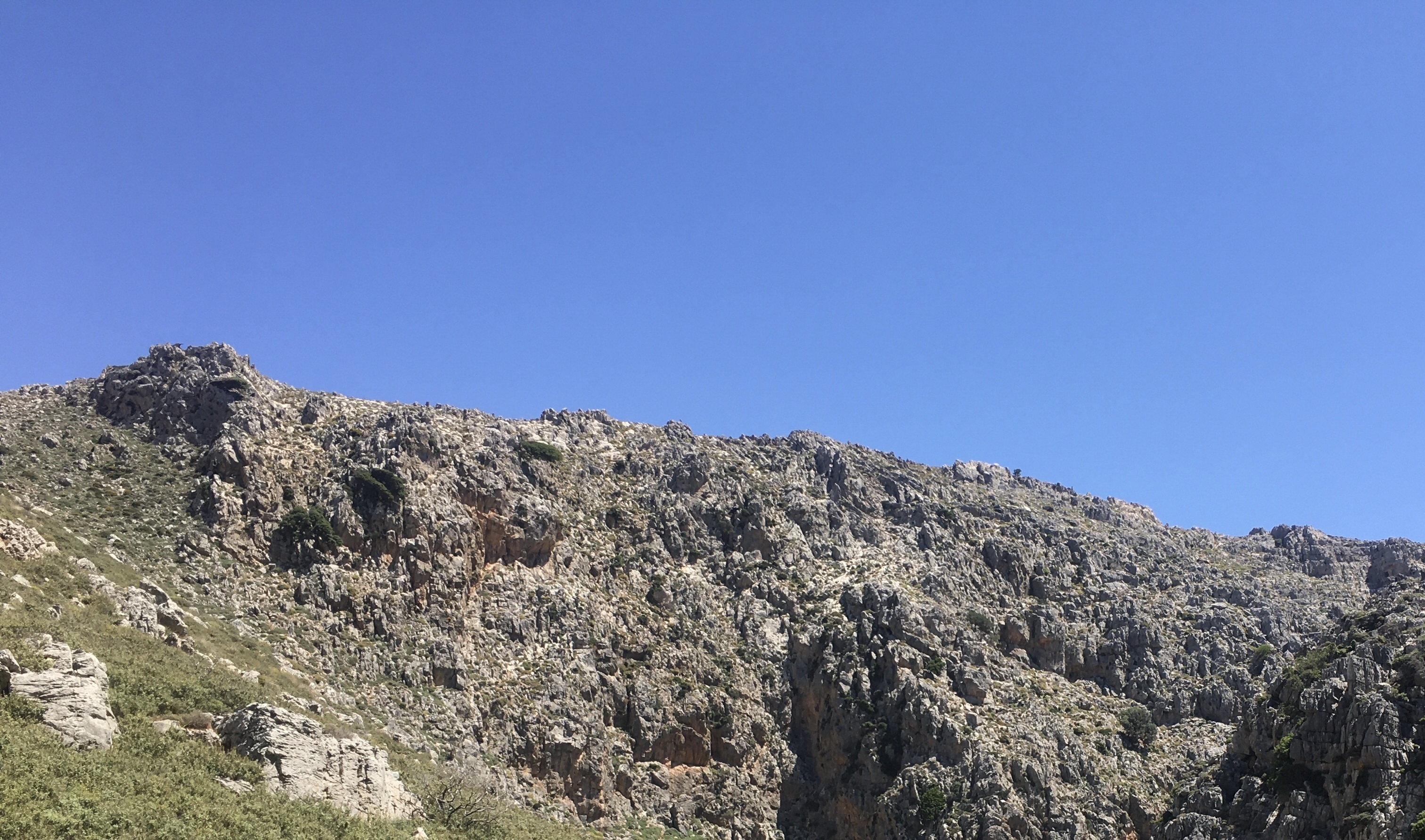 Από την εξόρμηση του ΕΟΣ Λασιθίου στο Γεωπάρκο Σητείας