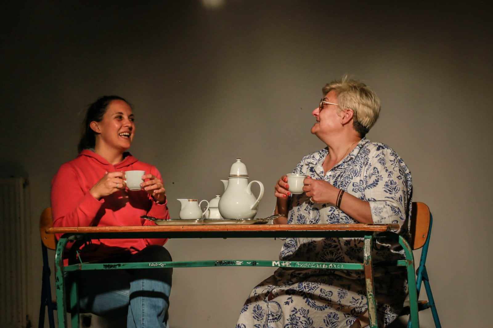 παρασταση θεατρική ομαδα δημοσιογραφων ηρακλειου