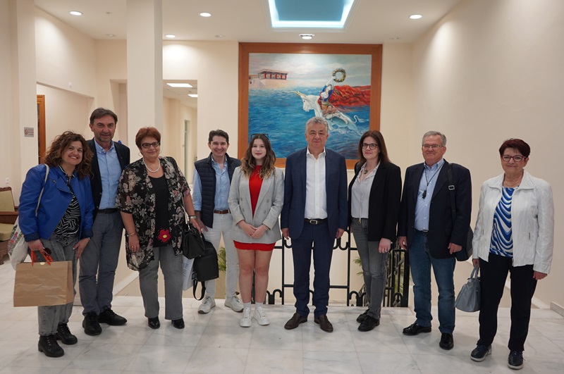  Με τη νικήτρια του ευρωπαϊκού διαγωνισμού «Juvenes Translatores» συναντήθηκε ο Περιφερειάρχης Κρήτης 
