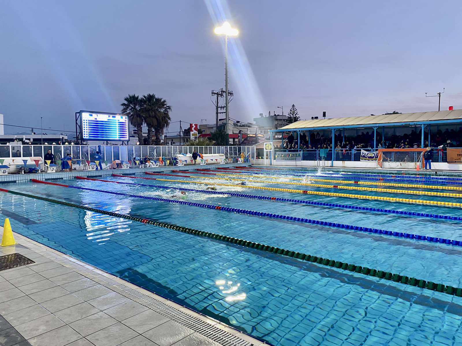 Το Κολυμβητήριο Ηρακλείου έβαλε τα γιορτινά του - Με επιτυχία τρεις μεγάλες διοργανώσεις