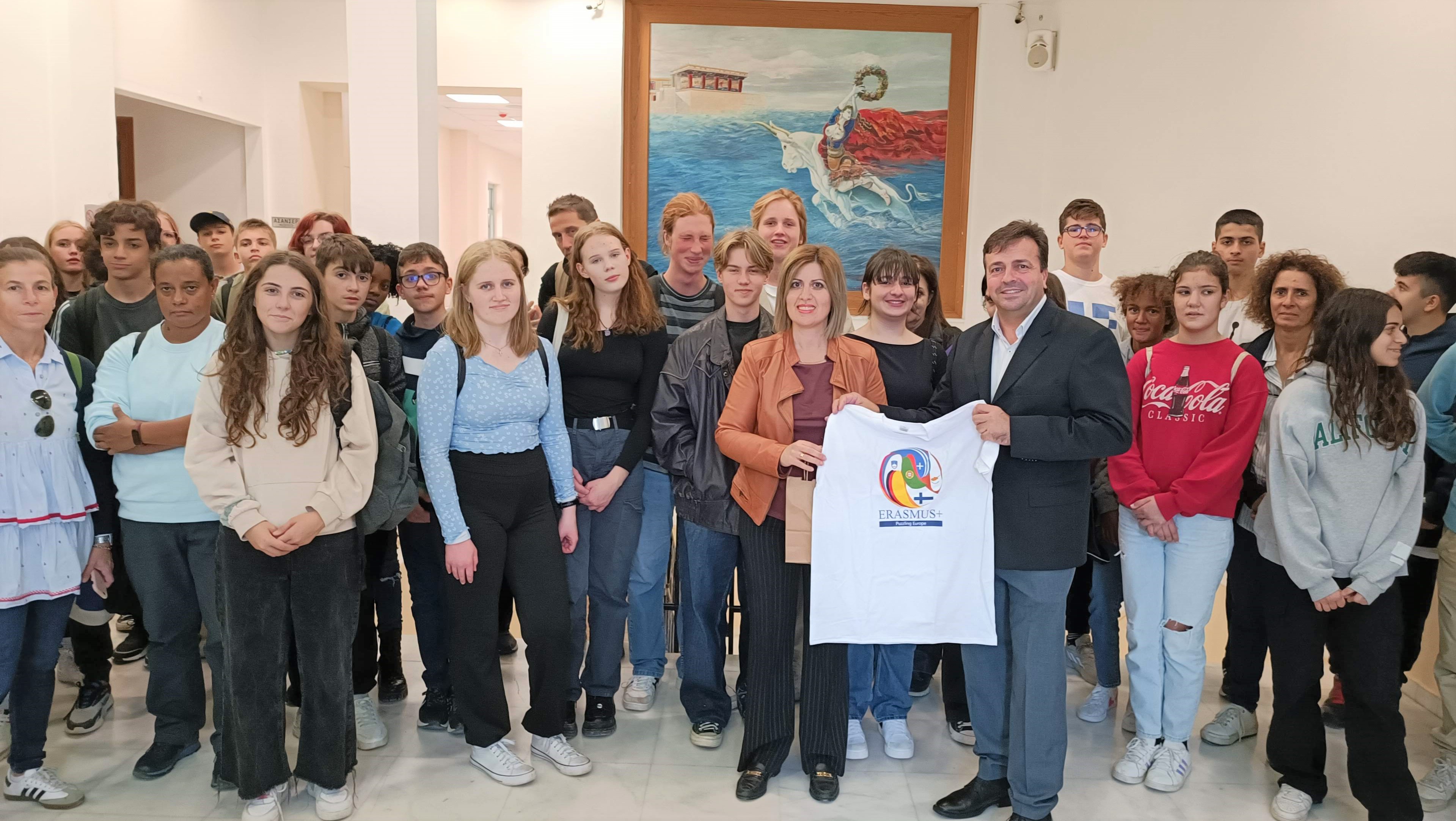 Αντιπροσωπεία μαθητών του ERASMUS στη Περιφέρεια