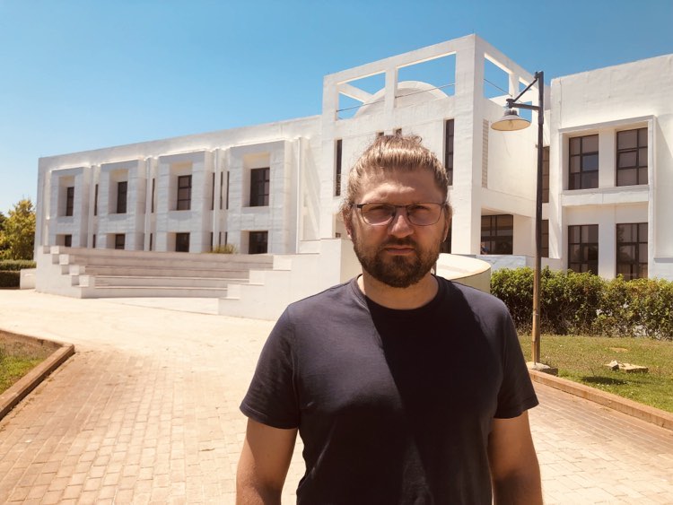 Δρ. Ηλίας Γκίκας