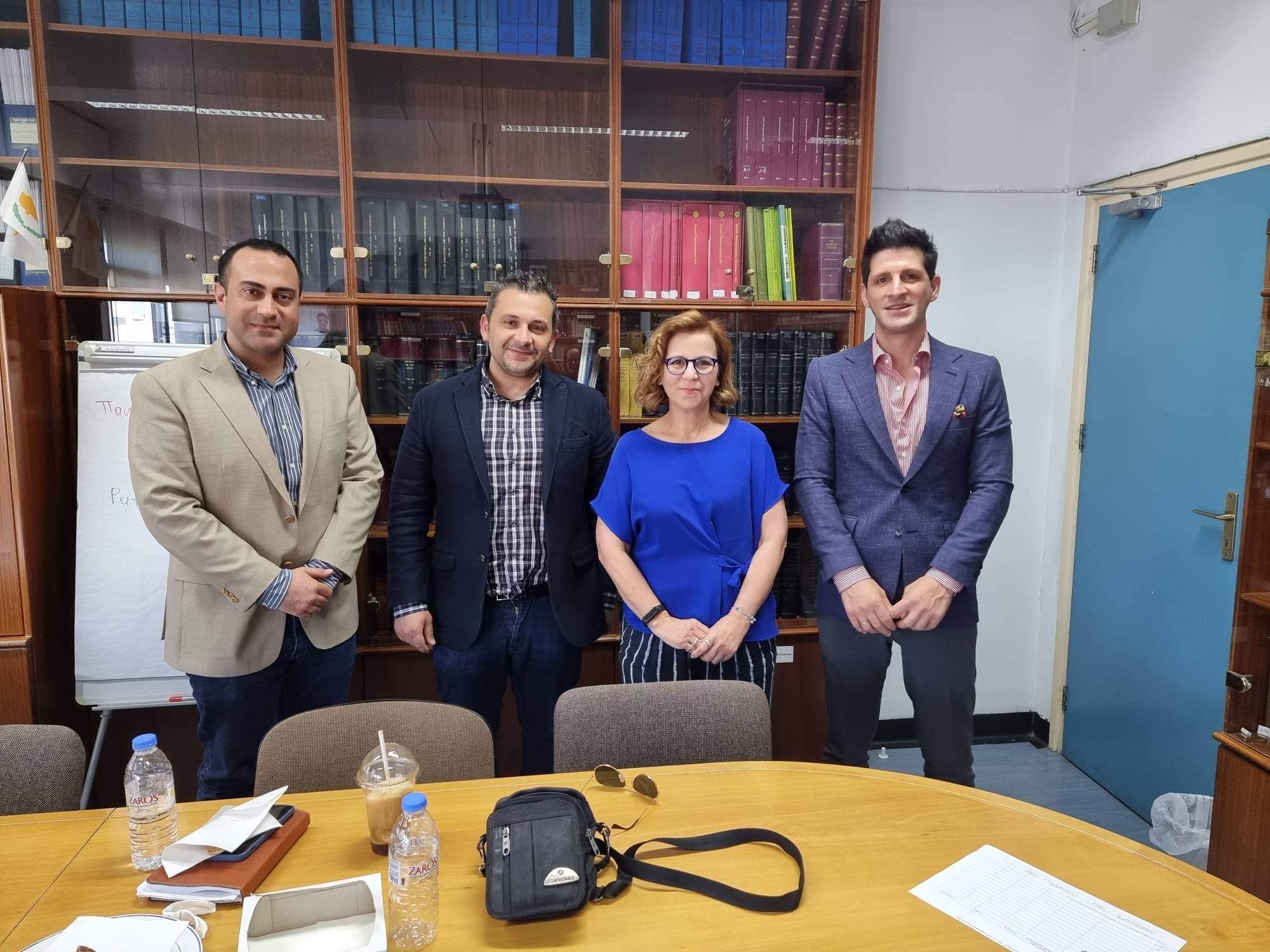 Στρατάκης Πυροσβεστική Κύπρος