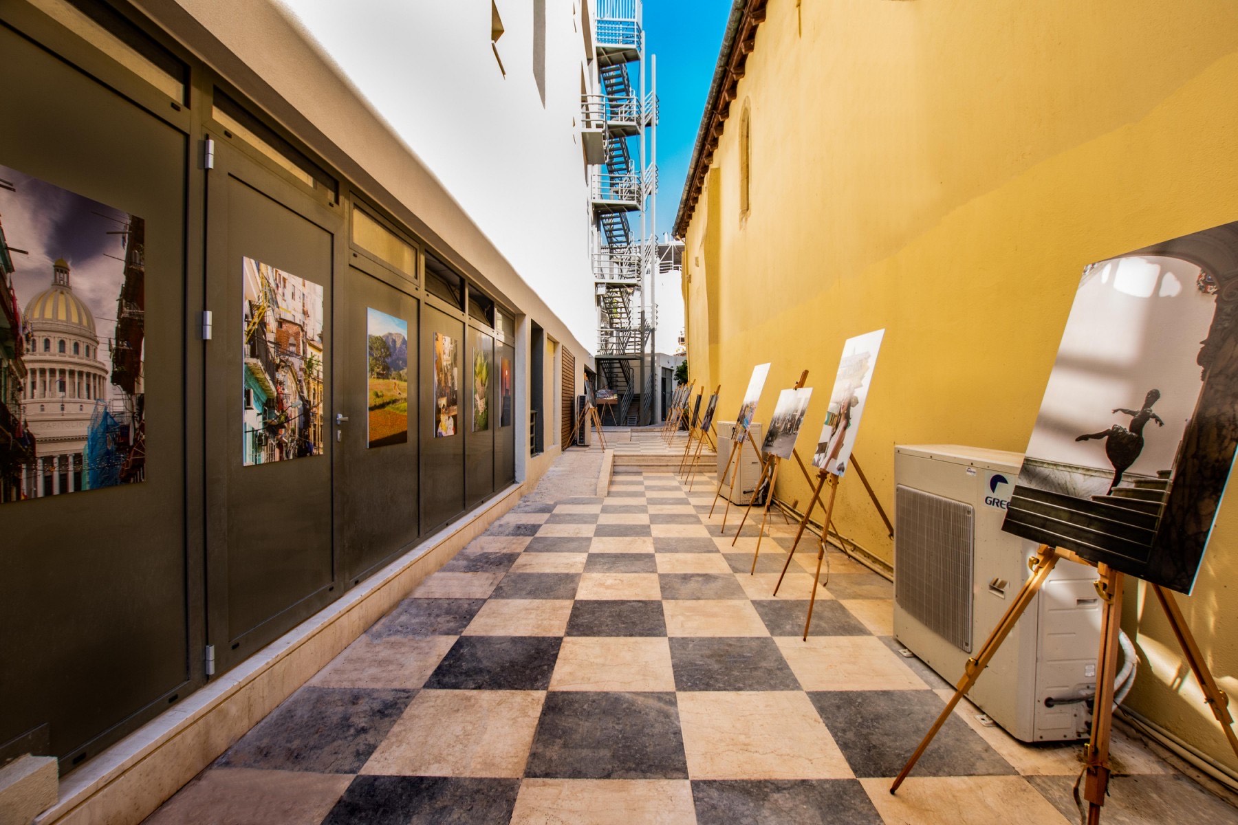 Έκθεση Πολύκεντρο